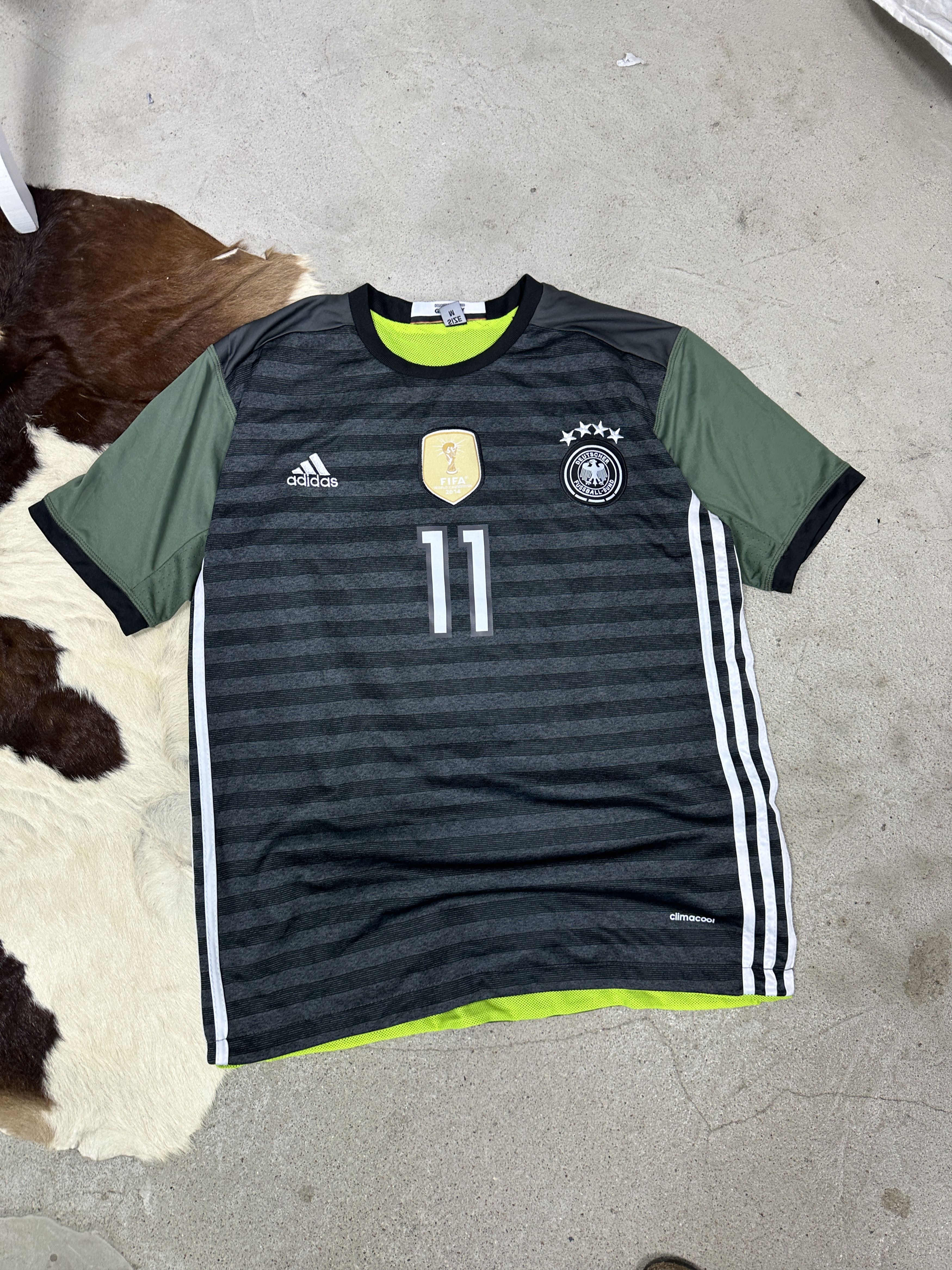 Adidas Vintage Sporty Adidas Germany Reus Training Jersey 00s Size US M / EU 48-50 / 2 - 1 Thumbnail