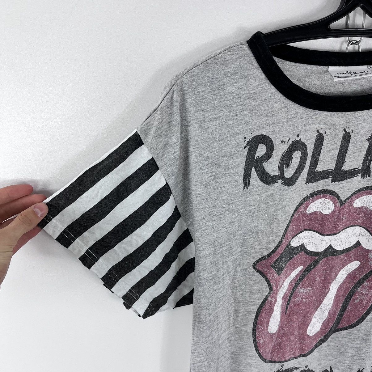 Band Tees The Rolling Stones T-Shirt 2014 Big Logo Stripes Sleeve Sz L Size US L / EU 52-54 / 3 - 3 Thumbnail