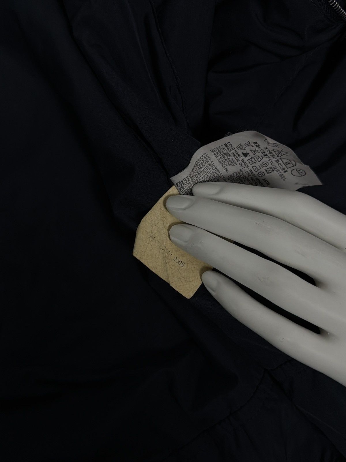 Prada Prada A/W2005 Distressed Indigo Nylon Lining Denim Jacket Size US L / EU 52-54 / 3 - 15 Thumbnail
