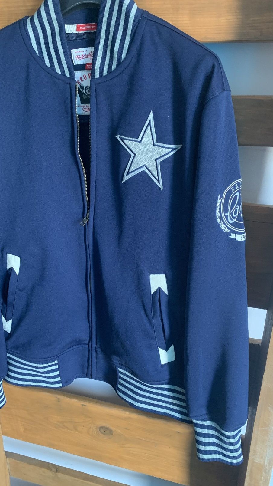 Mitchell & Ness Mitchell & Ness Dallas Cowboys Bomber Jacket NFL Size S Size US S / EU 44-46 / 1 - 1 Thumbnail