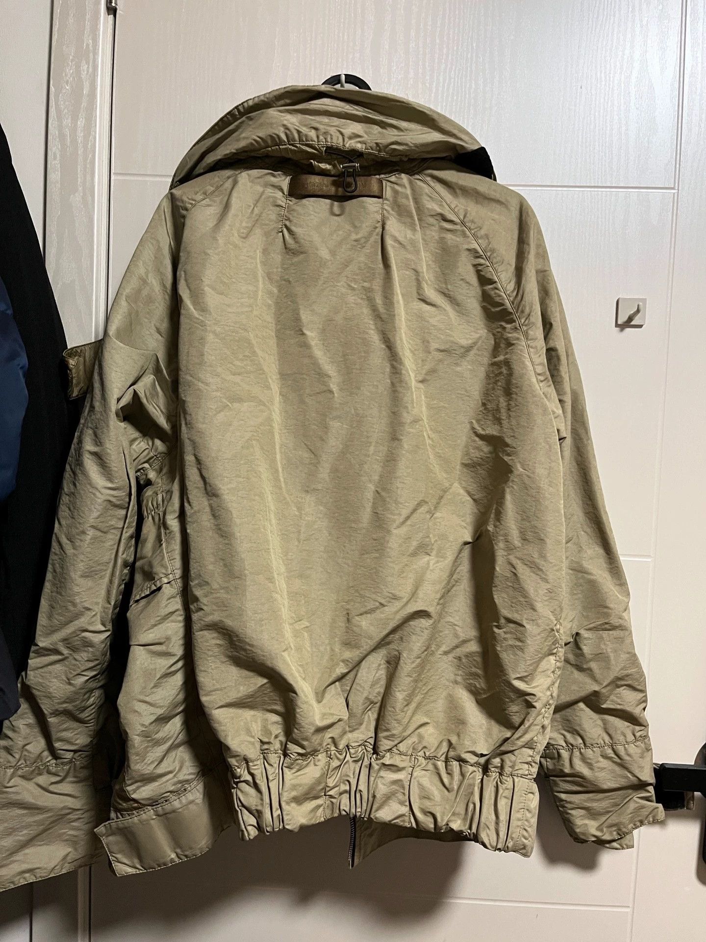 1017 ALYX 9SM 1017 Alyx 9SM Tech Jacket XS 9/10 Oversized Thick Size US XS / EU 42 / 0 - 4 Thumbnail