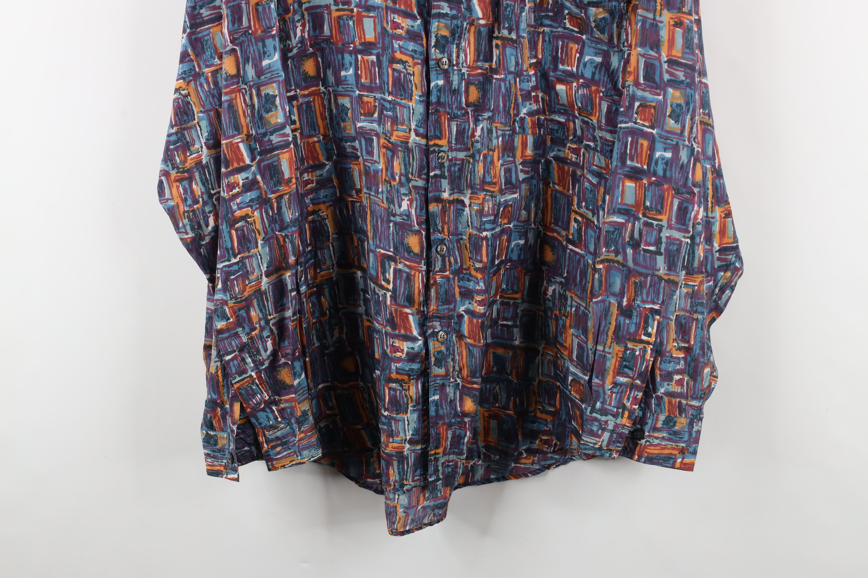 Vintage Vintage 90s Streetwear Abstract Silk Collared Button Shirt Size US L / EU 52-54 / 3 - 3 Thumbnail