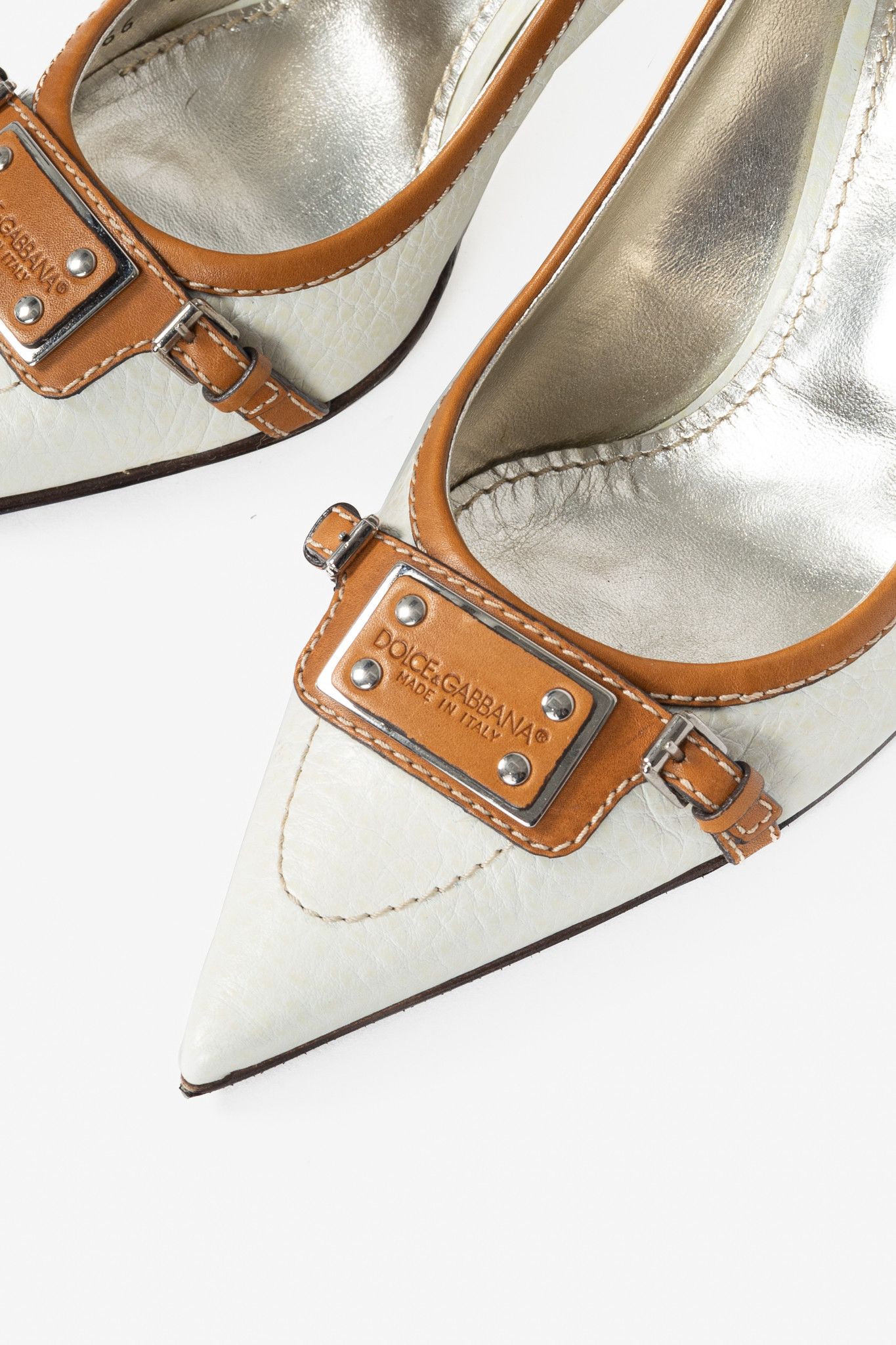 Dolce & Gabbana Dolce & Gabbana White & Cognac Logo-Plate Pumps Size US 7.5 / IT 37.5 - 7 Thumbnail