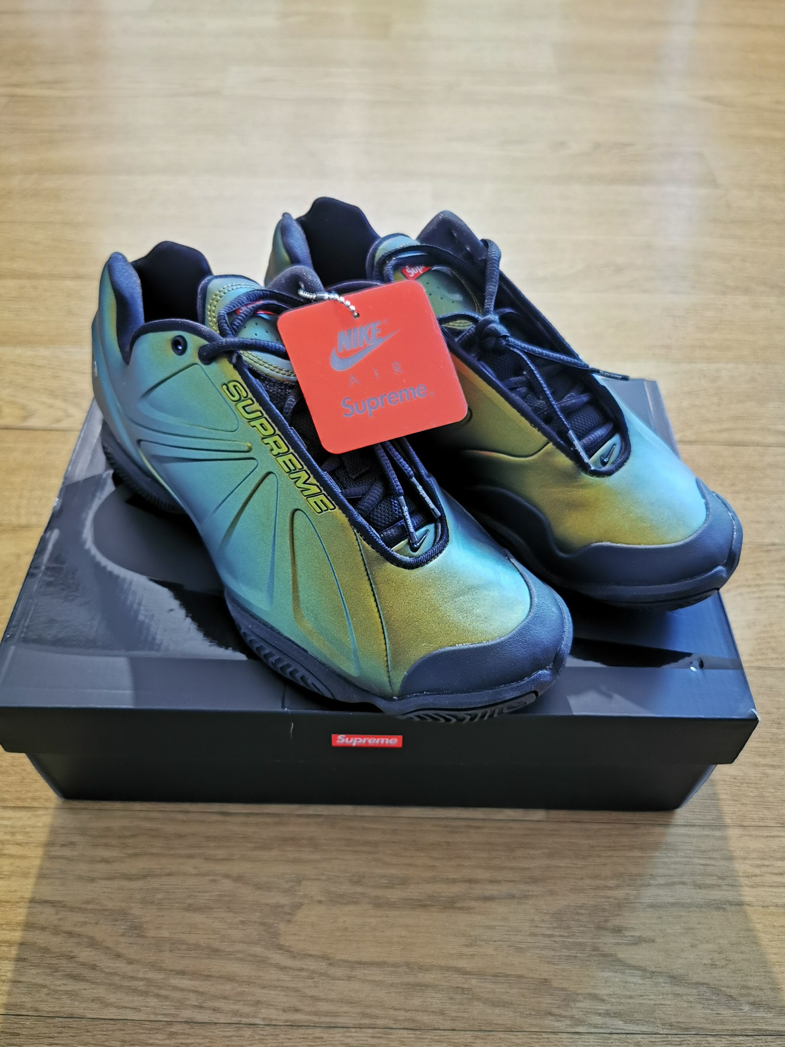 Nike × Supreme Rare collaboration Supreme x Nike Air Zoom Courtposite SP Size US 9.5 / EU 42-43 - 2 Thumbnail