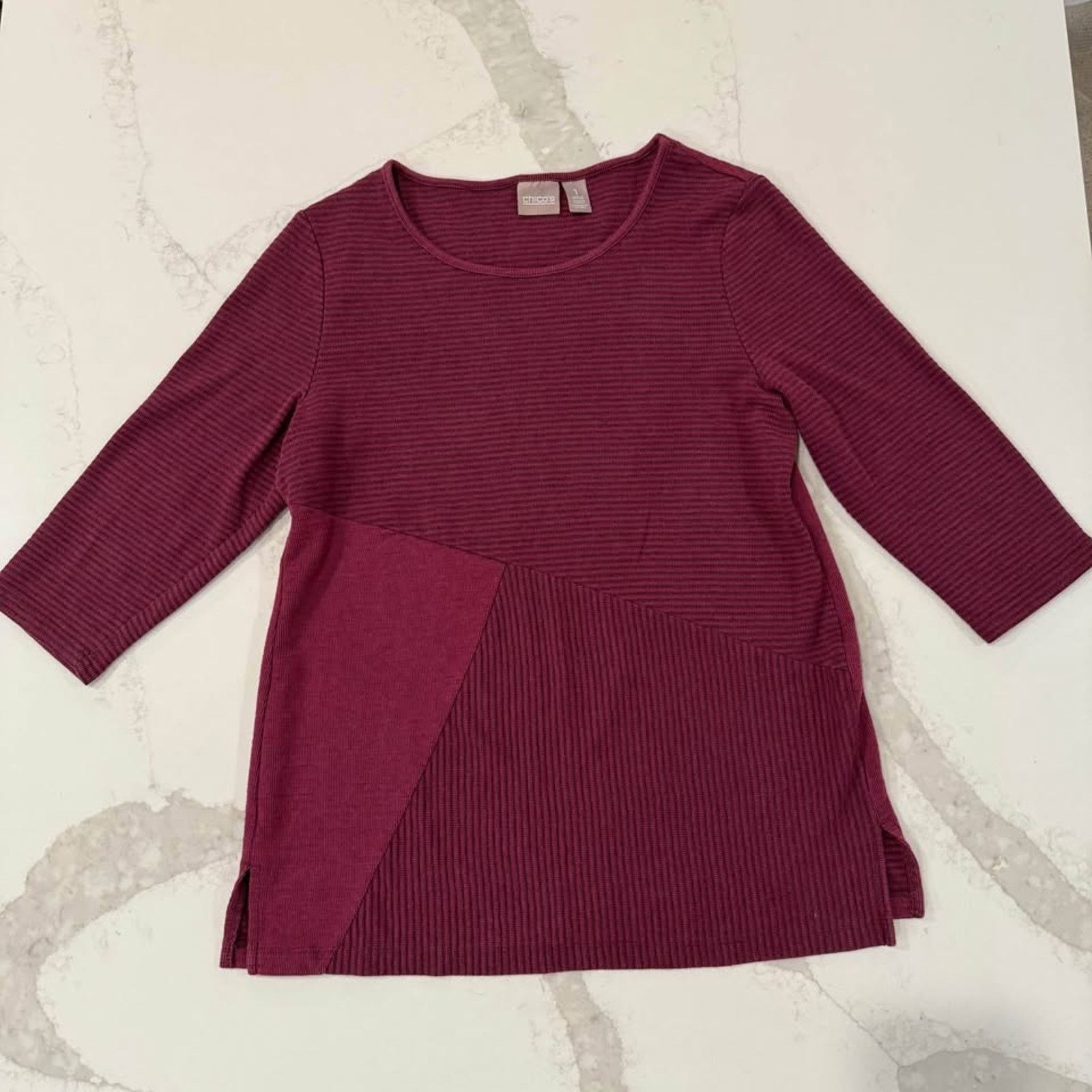 Chicos Chicos Burgundy Wine Textured Stripe 3/4 Sleeve Top Women 1 Size M / US 6-8 / IT 42-44 - 1 Thumbnail