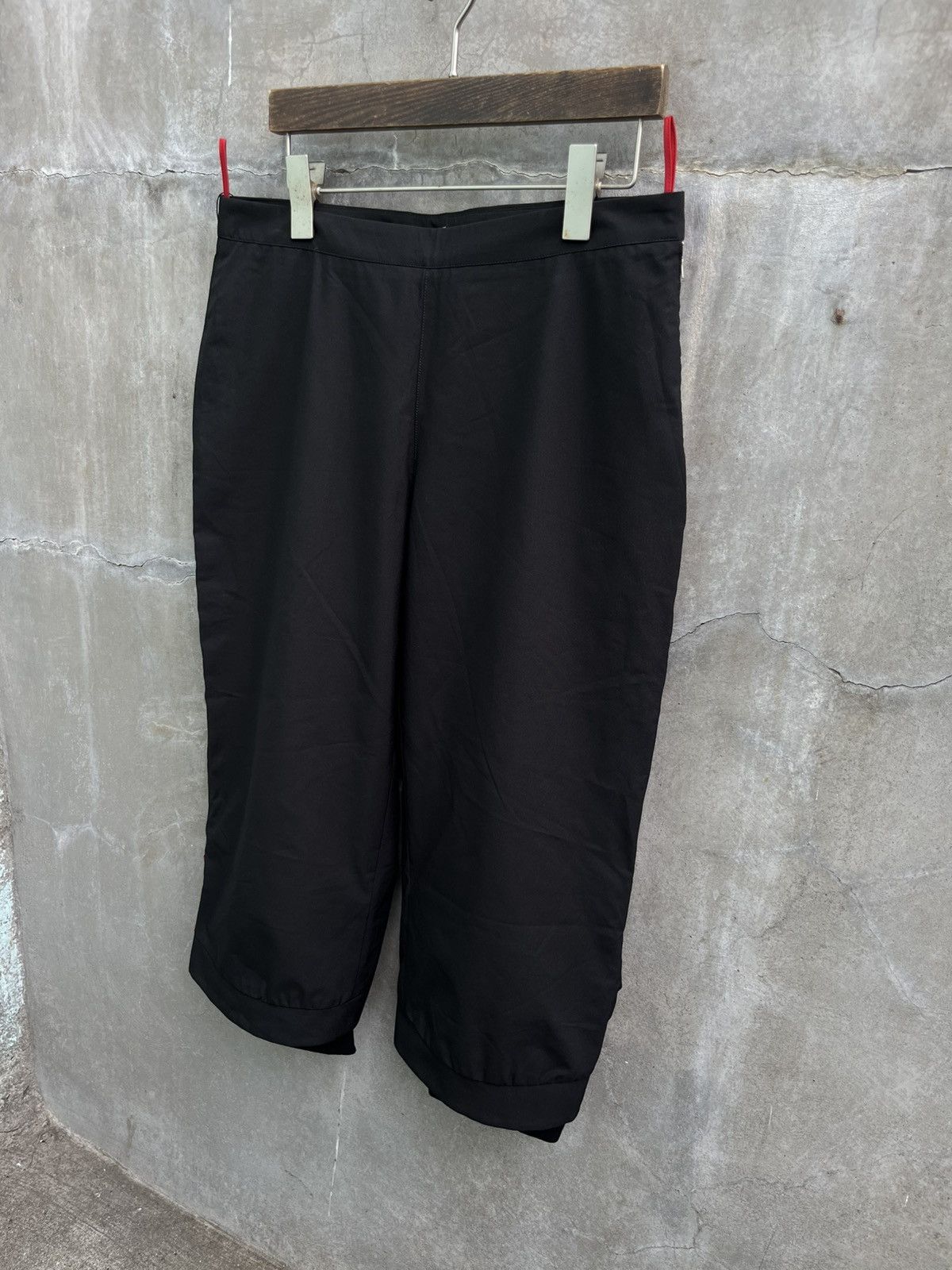 Prada Red Tab Cropped Trouser Size US 30 / EU 46 - 4 Thumbnail