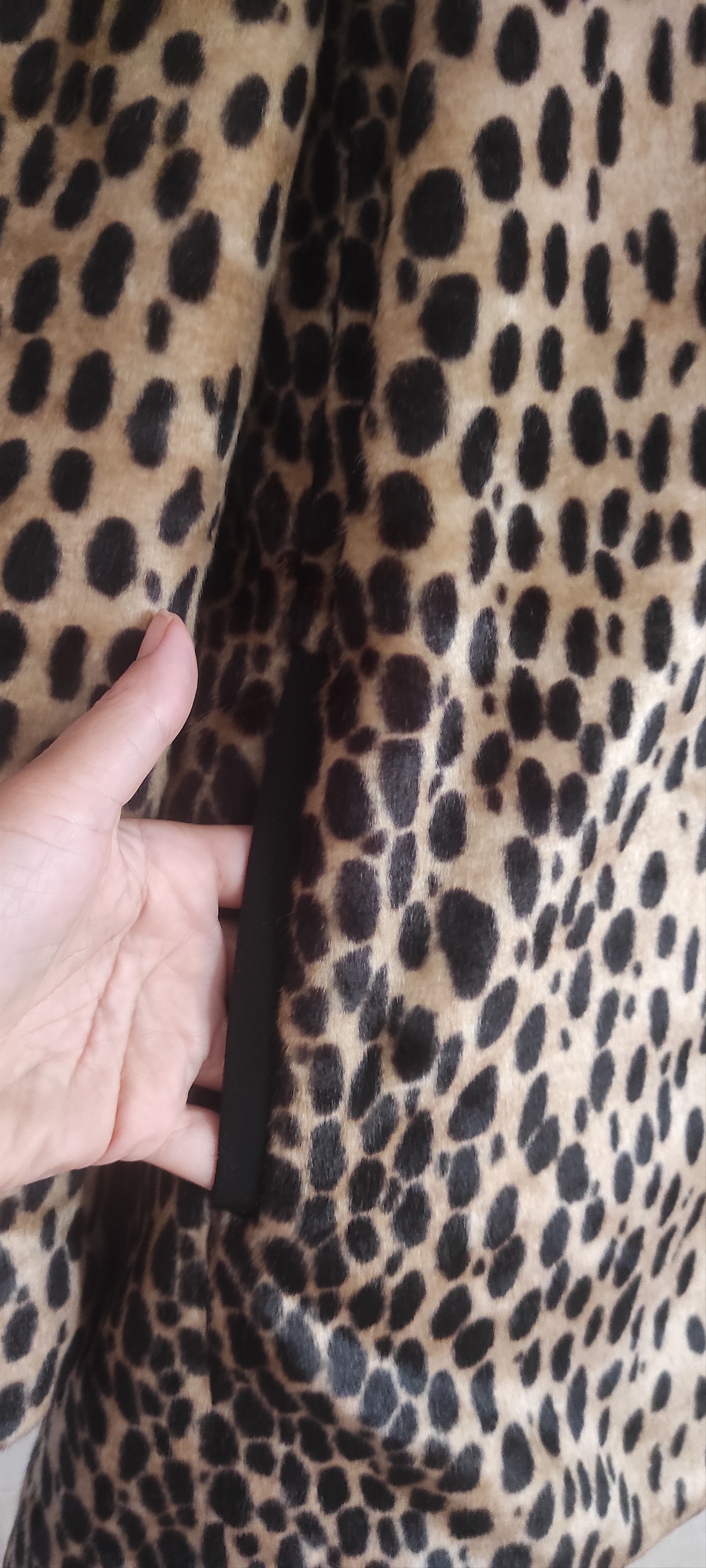 Zara Zara Trafaluc Leopard Print Faux Fur Zip-Up Hooded Coat Size L / US 10 / IT 46 - 16 Thumbnail