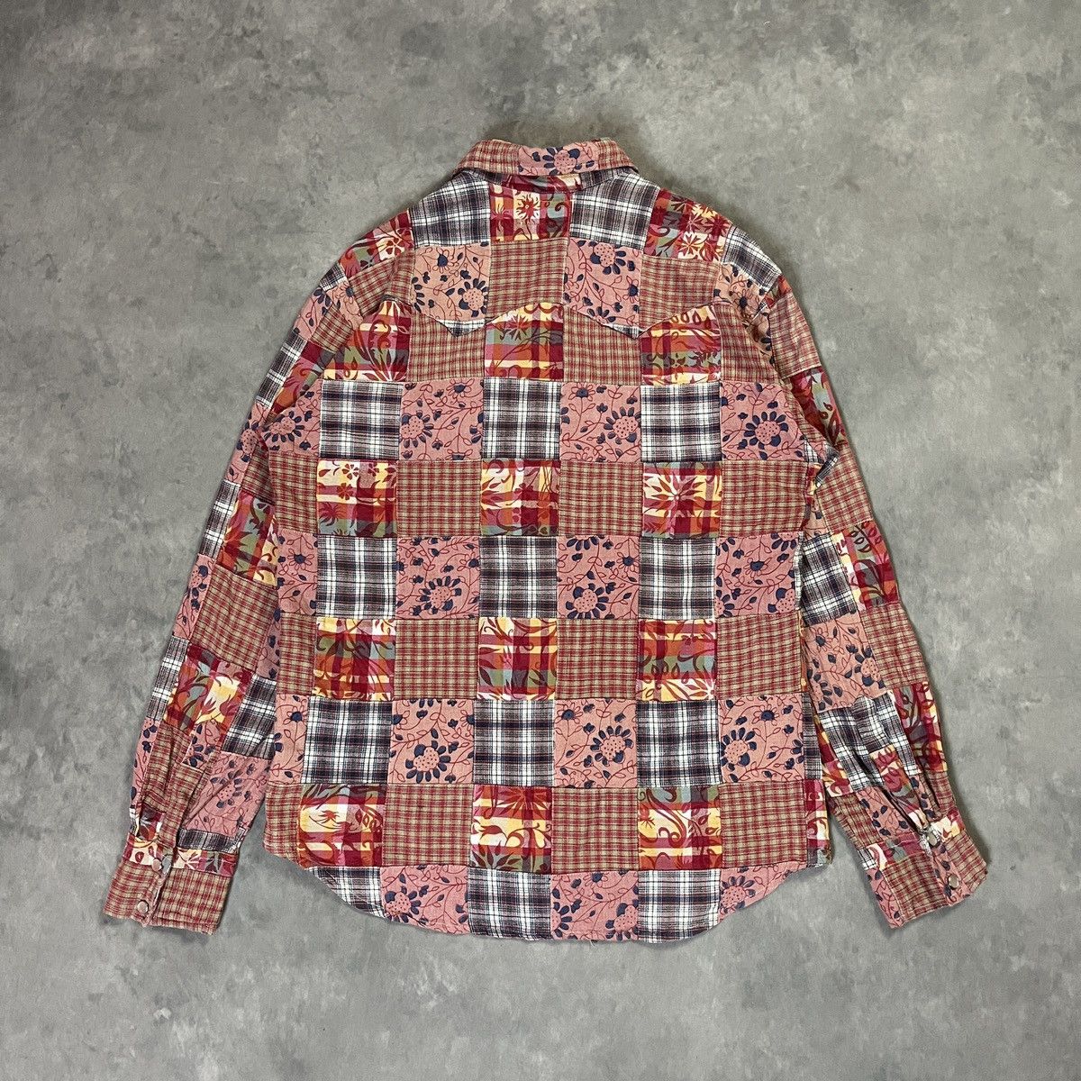 Japanese Brand Crazy Patchwork Flannel Shirt Plaid Floral Mix Quilt Style Size US M / EU 48-50 / 2 - 8 Thumbnail
