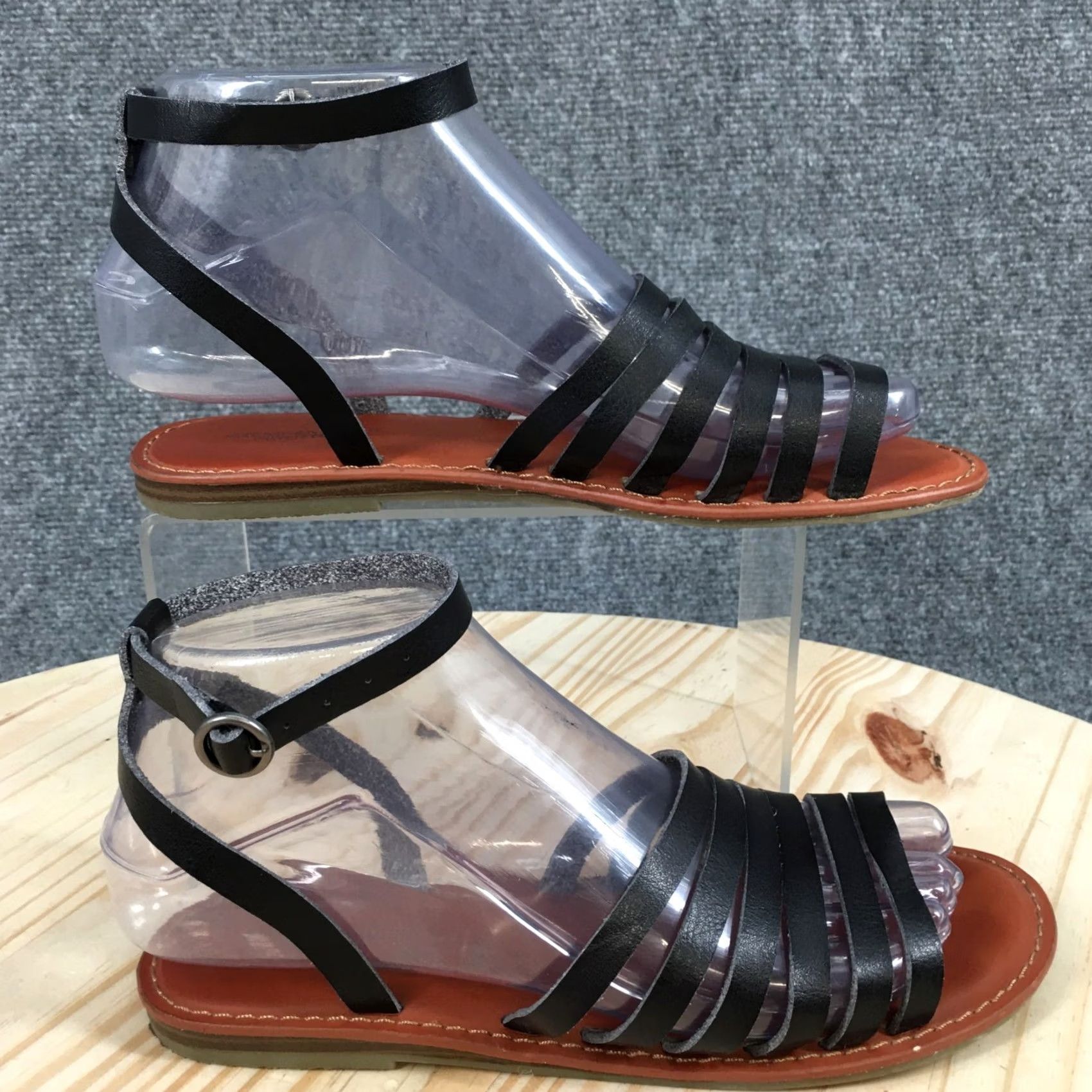 American Eagle Outfitters American Eagle Outfitters Sandal Womens 6 Black Strappy Gladiator Open Toe Flats Size US 6 / IT 36 - 2 Thumbnail