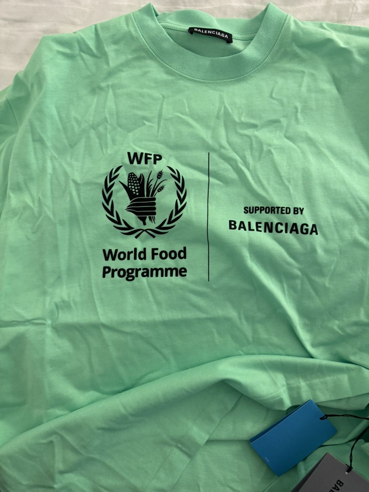 Balenciaga Balenciaga WFP t shirt Size US S / EU 44-46 / 1 - 4 Thumbnail