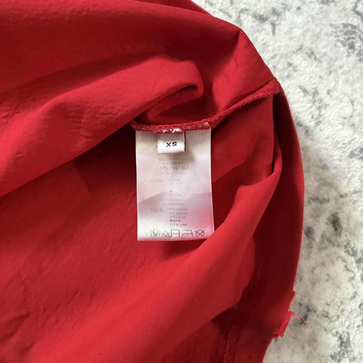 Givenchy Givenchy Bullet Hole Destroyed Distressed T-Shirt Red Size US L / EU 52-54 / 3 - 8 Thumbnail