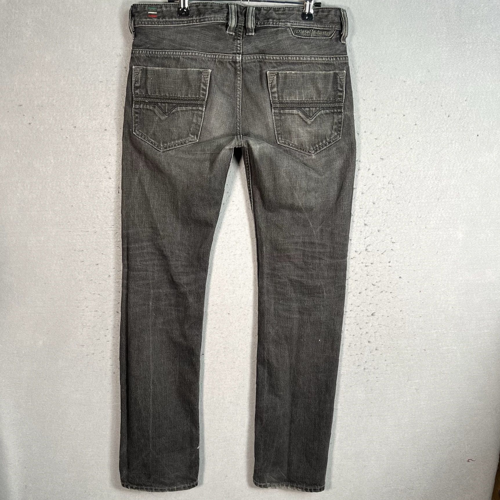 Diesel Diesel Jeans Slim Straight 29x32 Dark Gray Safado Mens Italy Size US 29 - 2 Thumbnail