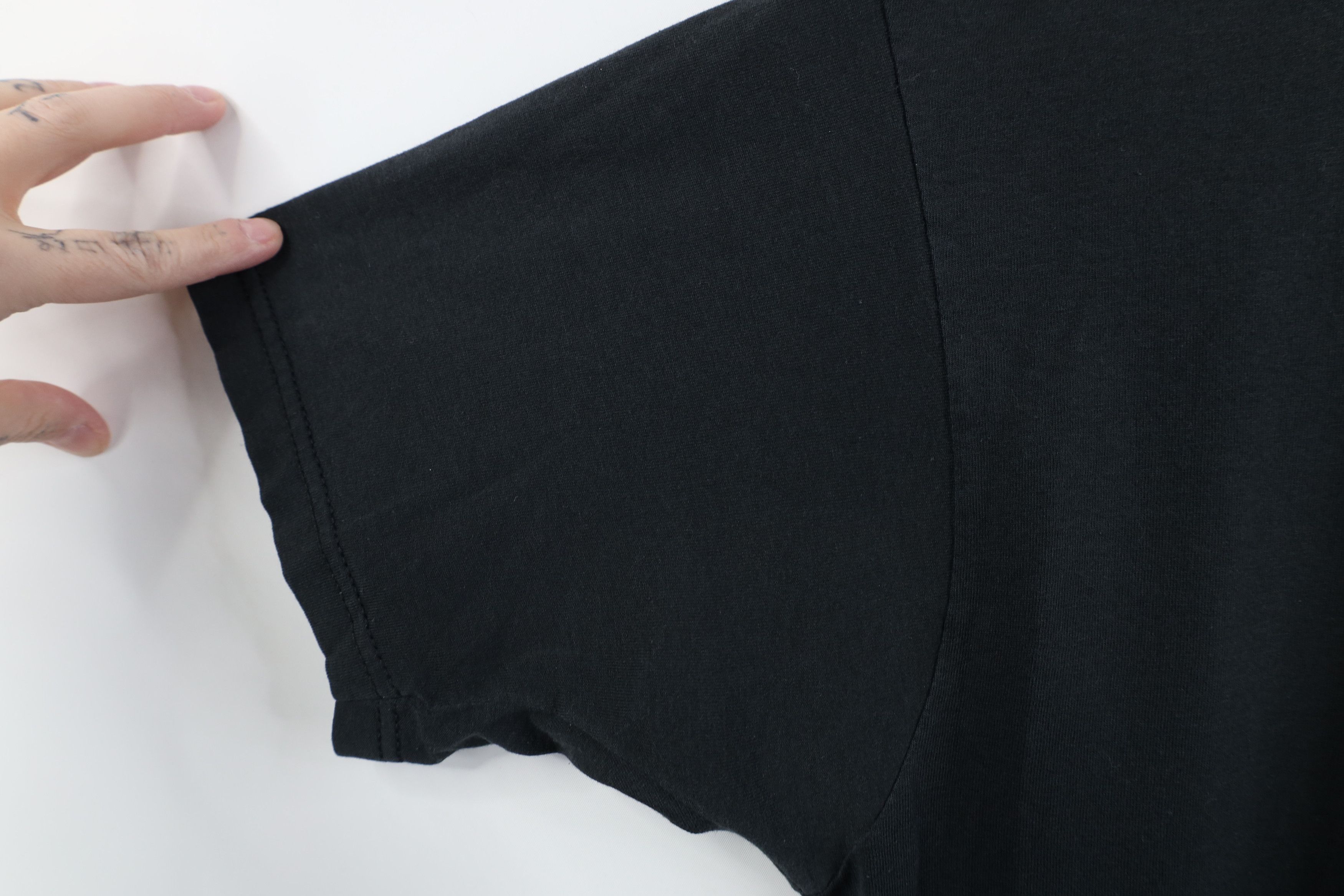 Vintage Vintage 90s Streetwear Short Sleeve T-Shirt Black Pocket Size US M / EU 48-50 / 2 - 11 Thumbnail