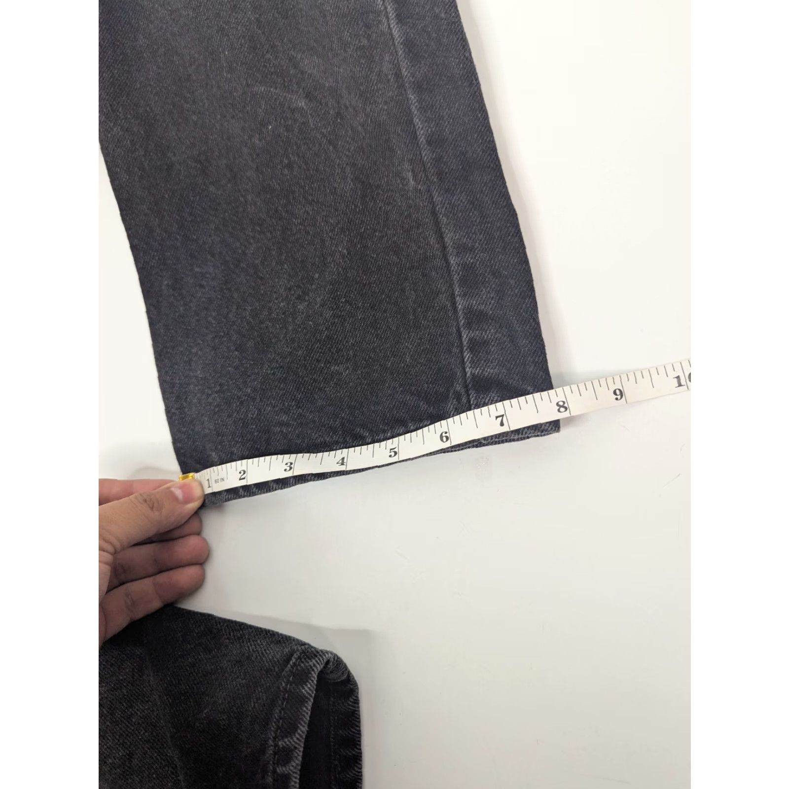 Levi's VINTAGE Levi's 550 Jeans Mens 30x32 Black Denim Relaxed Fit Straight 30in Inseam 28in Waist Grunge City Skate N/A Size US 30 / EU 46 - 6 Thumbnail
