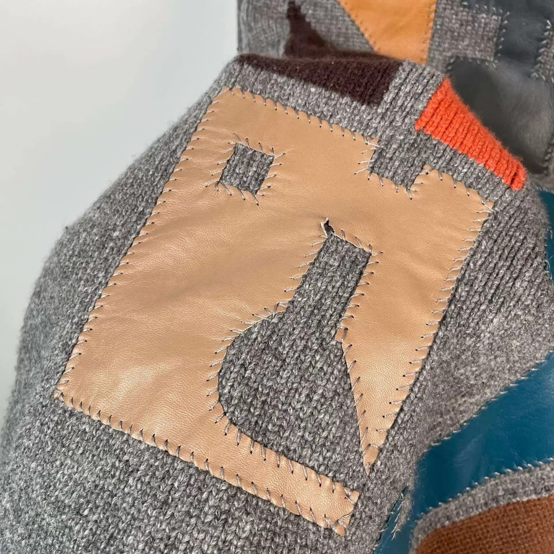 Hermes Hermès cashmere sweater XL gray Size US XL / EU 56 / 4 - 3 Thumbnail
