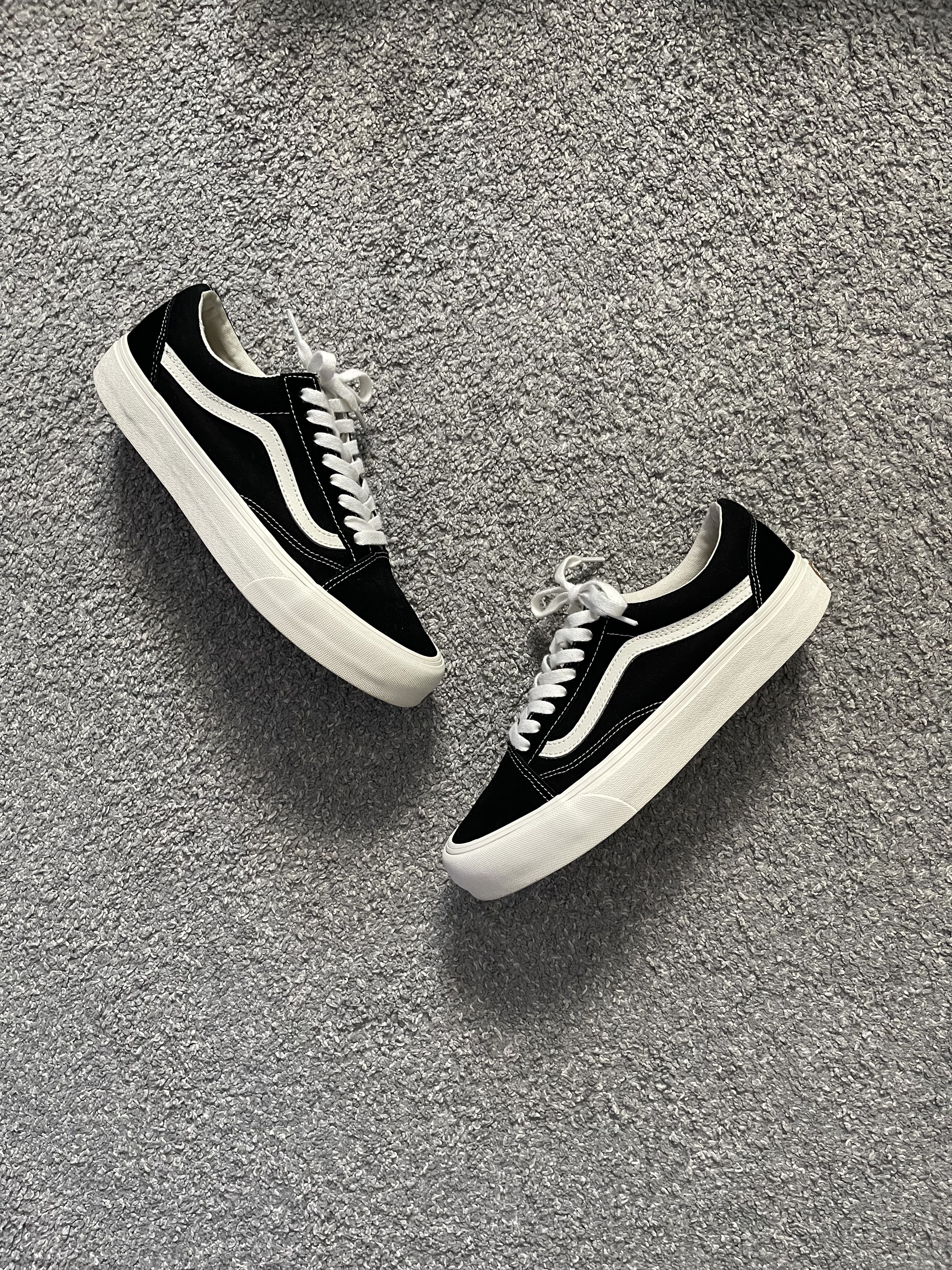 Van Vans Old Skool VR3 - Sz 10 Size US 10 / EU 43 - 1 Thumbnail