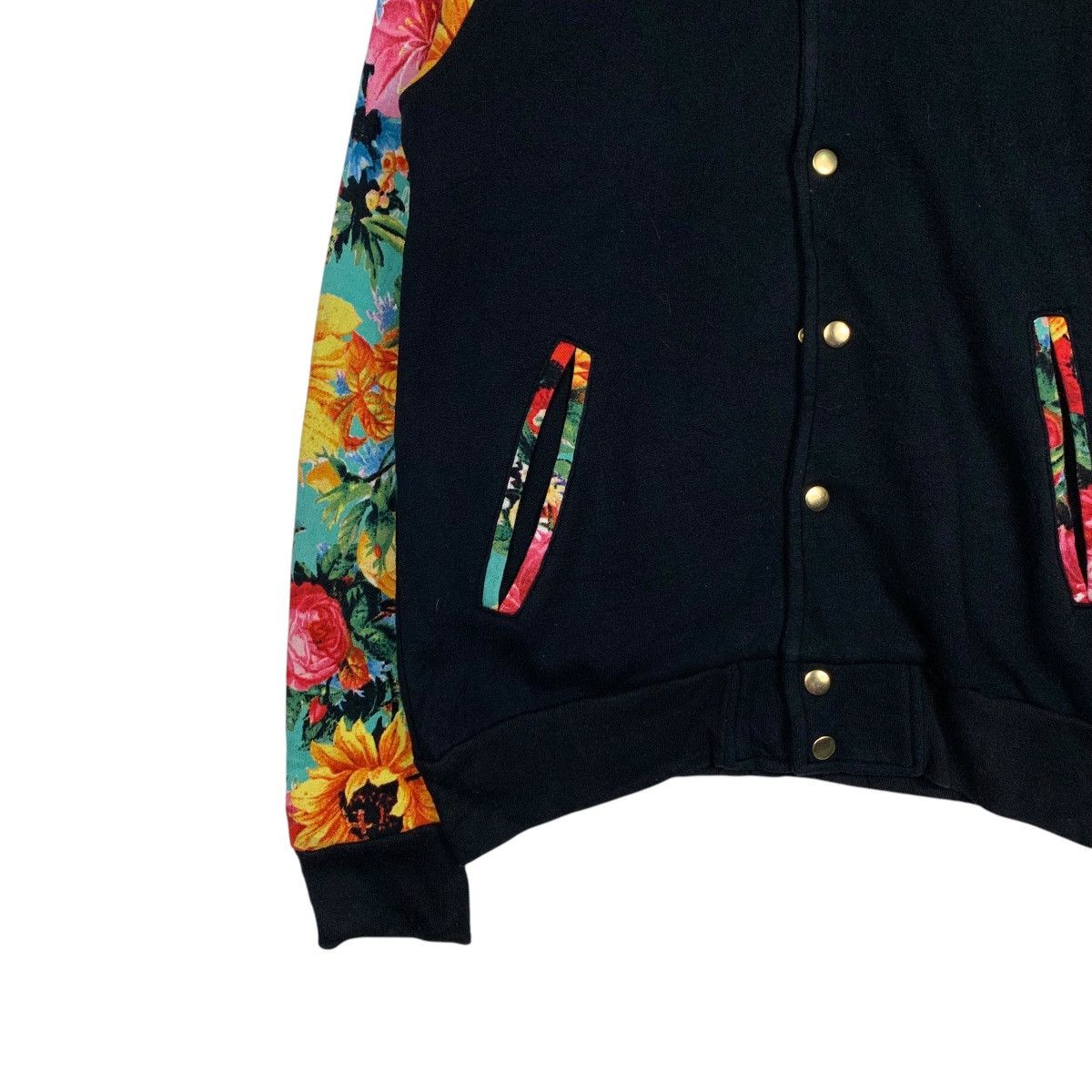 Japanese Brand JOYRICH Florals Graphic Sleeve Varsity Jacket #2207-C97 Size US M / EU 48-50 / 2 - 3 Thumbnail