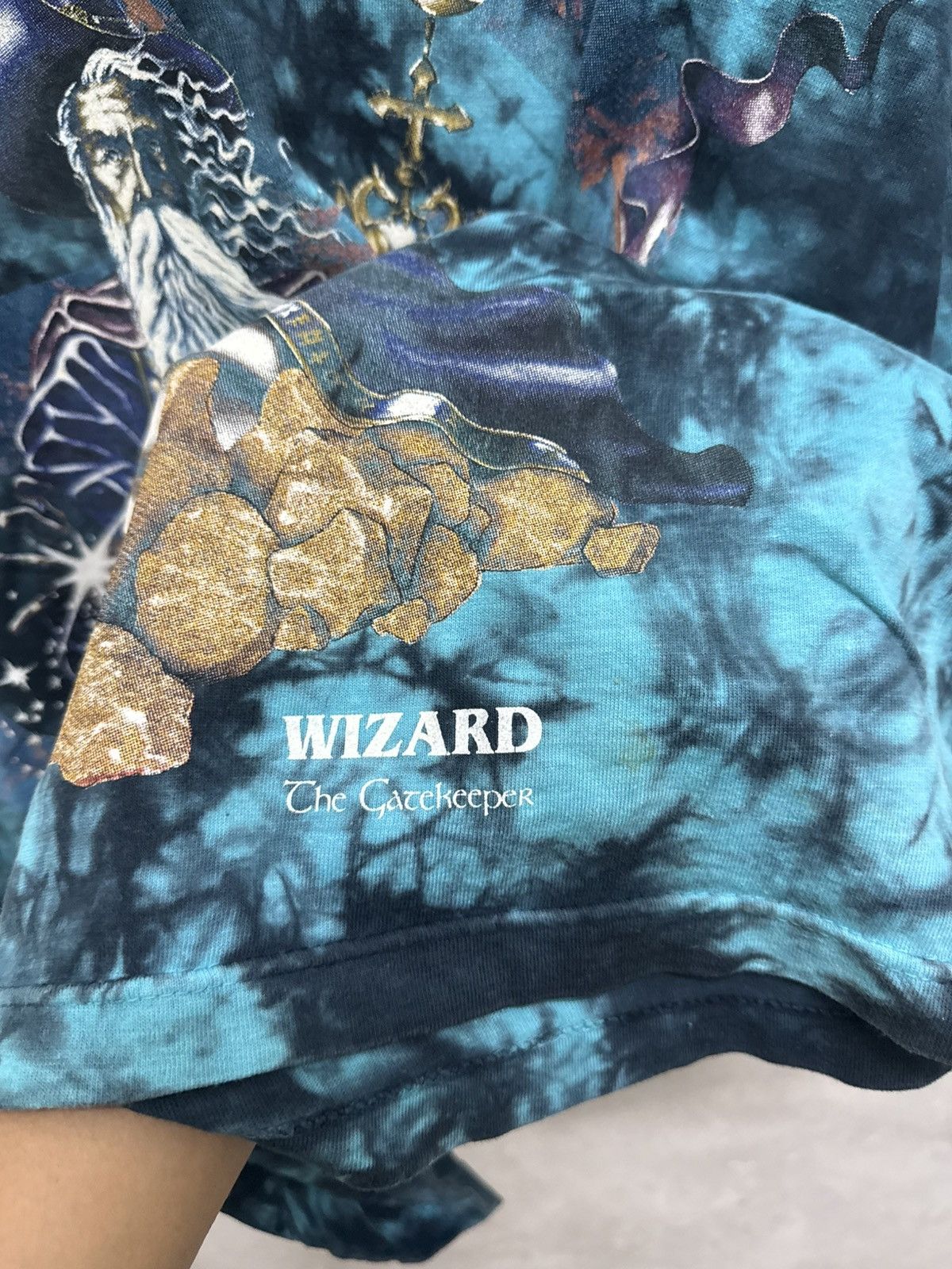 Vintage Vintage Merlin Wizard The Gatekeeper T Shirt Size US L / EU 52-54 / 3 - 5 Thumbnail
