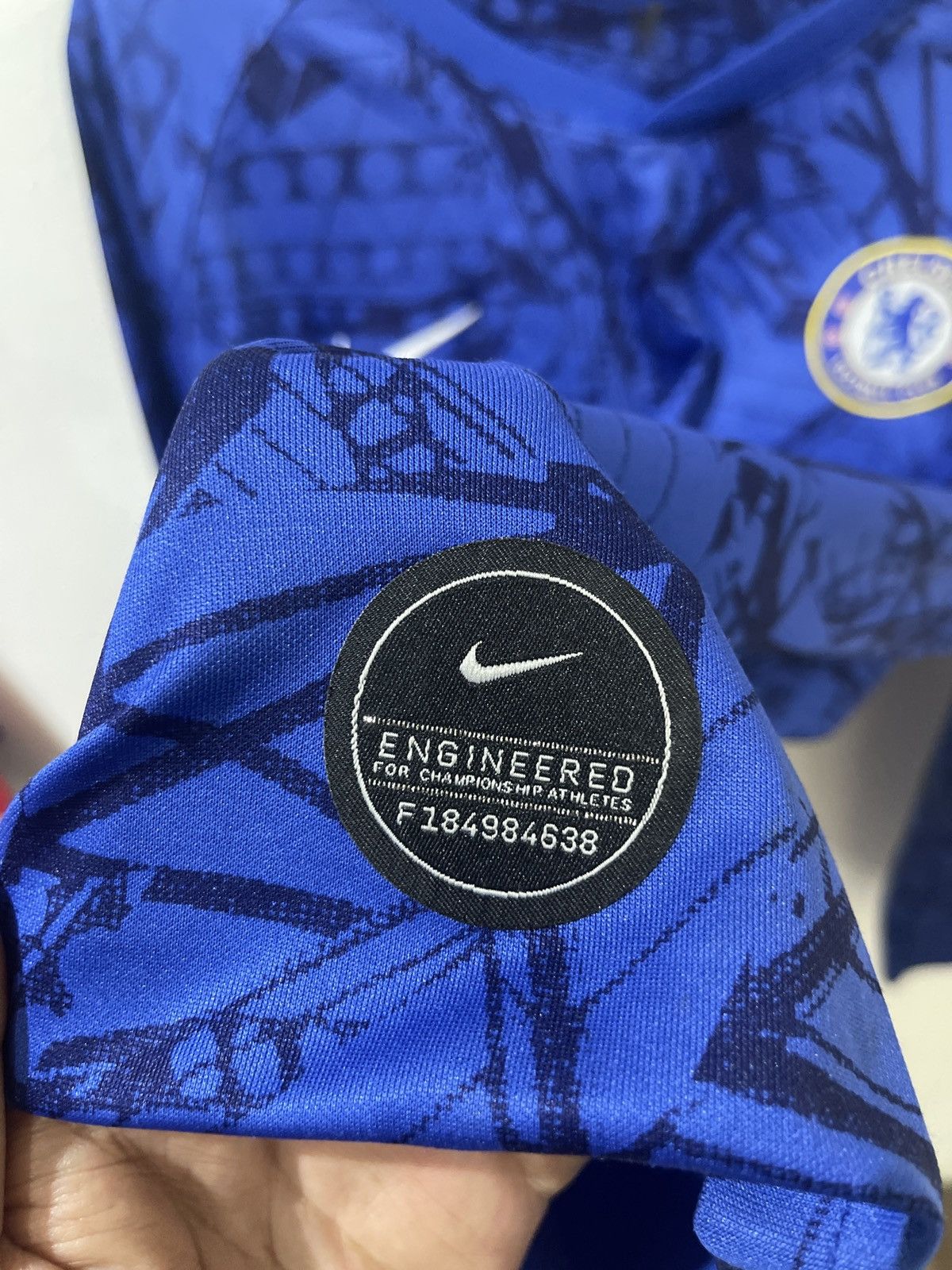 Chelsea Soccer × Nike Chelsea 2019 long sleeve Size US XL / EU 56 / 4 - 4 Thumbnail
