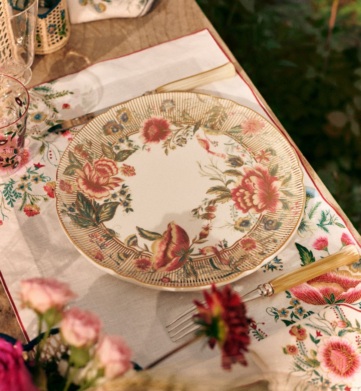 Dior o1bcso1str0226 Size:OS/Placemat And Napkin Set in Red Size ONE SIZE - 7 Thumbnail