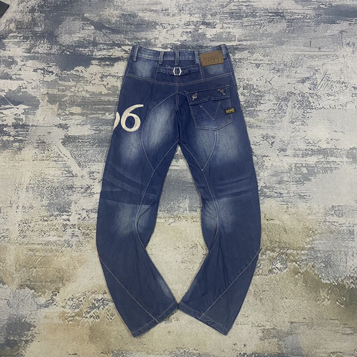 G-Star × Japanese Brand × Seditionaries Vintage Y2K G Star Raw 96 Back Bukcle Curves Leg Denim Jeans Size US 30 / EU 46 - 1 Thumbnail