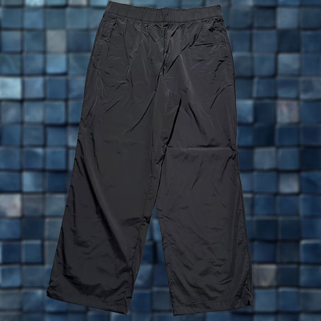 Athleta Athleta Rise Pant Womens Large Black Lightweight Nylon Bungee Hem Work Travel Size 36" / US 14 / IT 50 - 1 Thumbnail