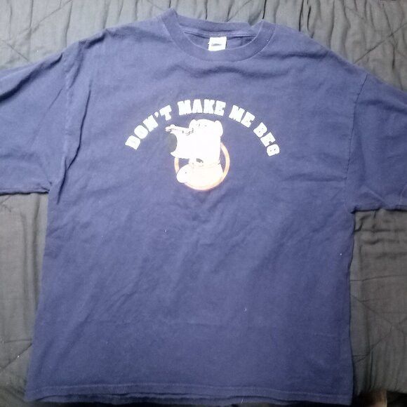 Vintage Vintage Family Guy Don't Make Me Beg Brian T-Shirt Size US XL / EU 56 / 4 - 2 Thumbnail