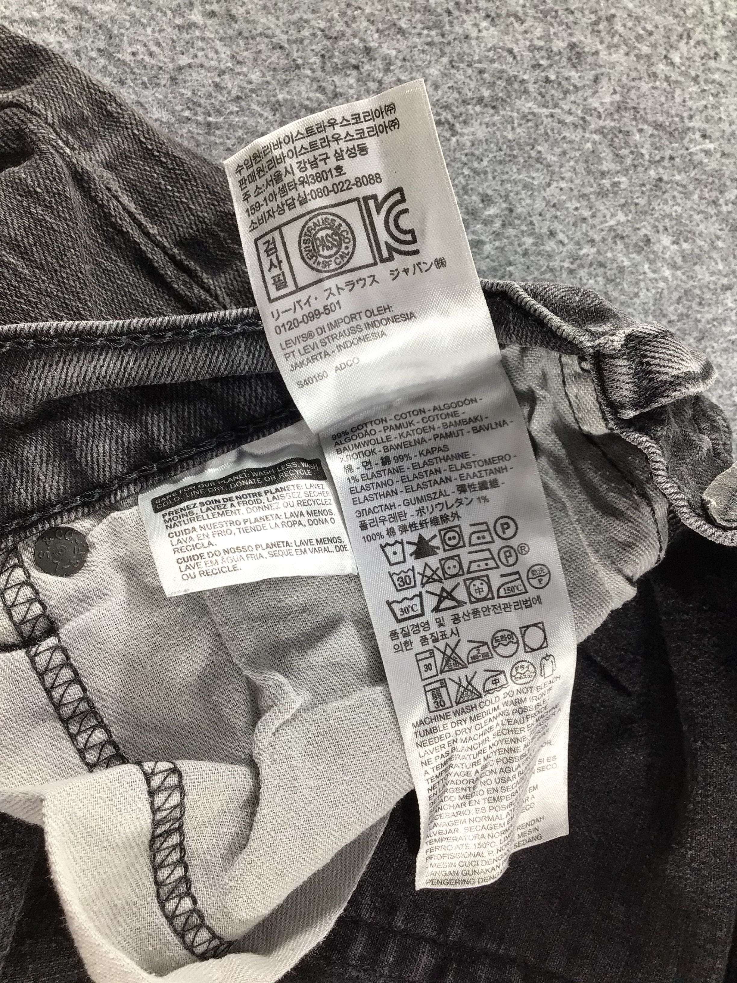 Levi's Vintage Levis Jeans Faded Black Denim -J487 Size US 30 / EU 46 - 11 Thumbnail