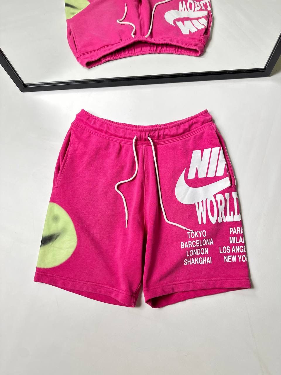 Nike Nike Travis Scott Style World Tour Y2K Cotton Shorts Size US 31 - 1 Thumbnail