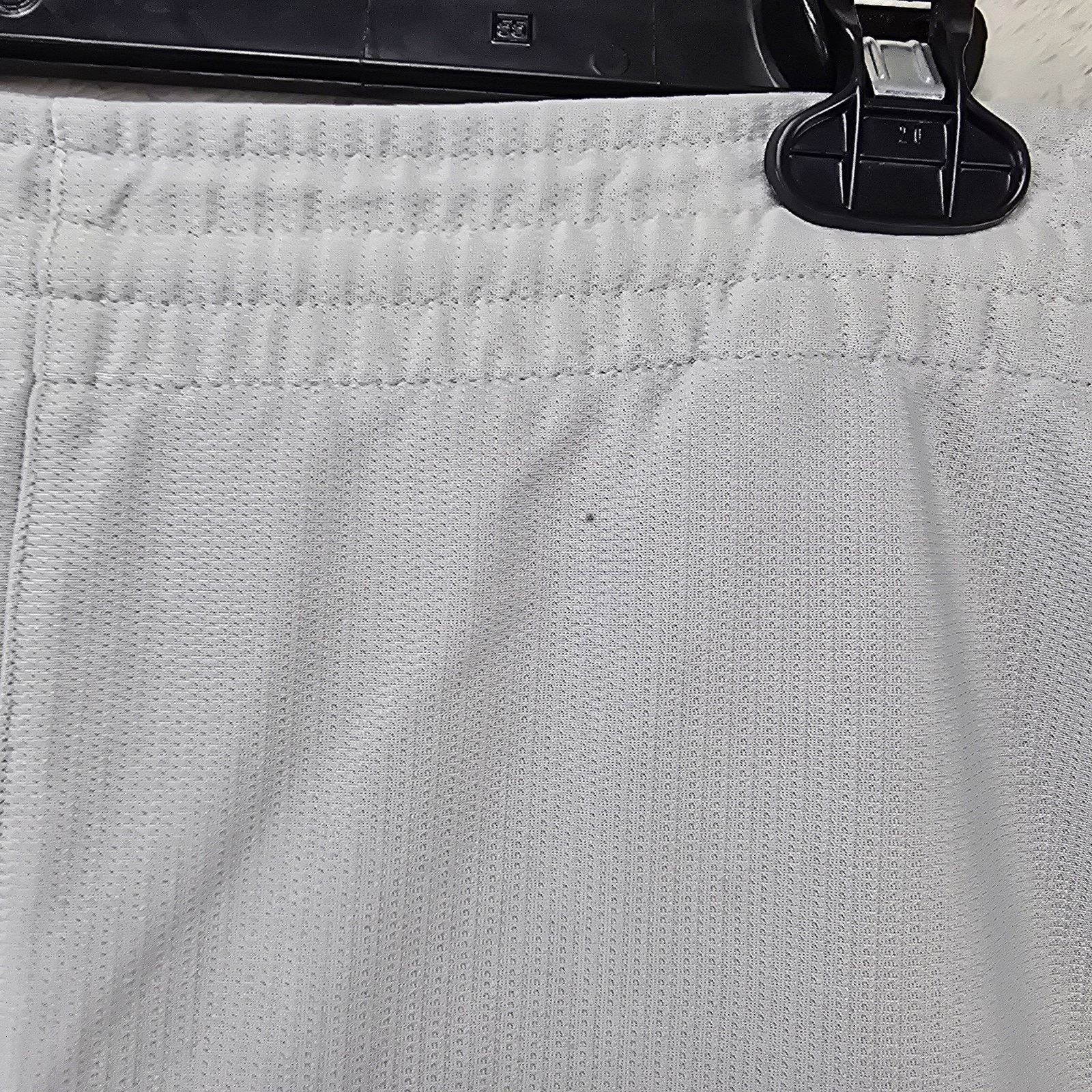 Nike Vintage Nike Basketball Shorts Mens XL Dazzle Shiny Y2K Size US 43 - 4 Thumbnail