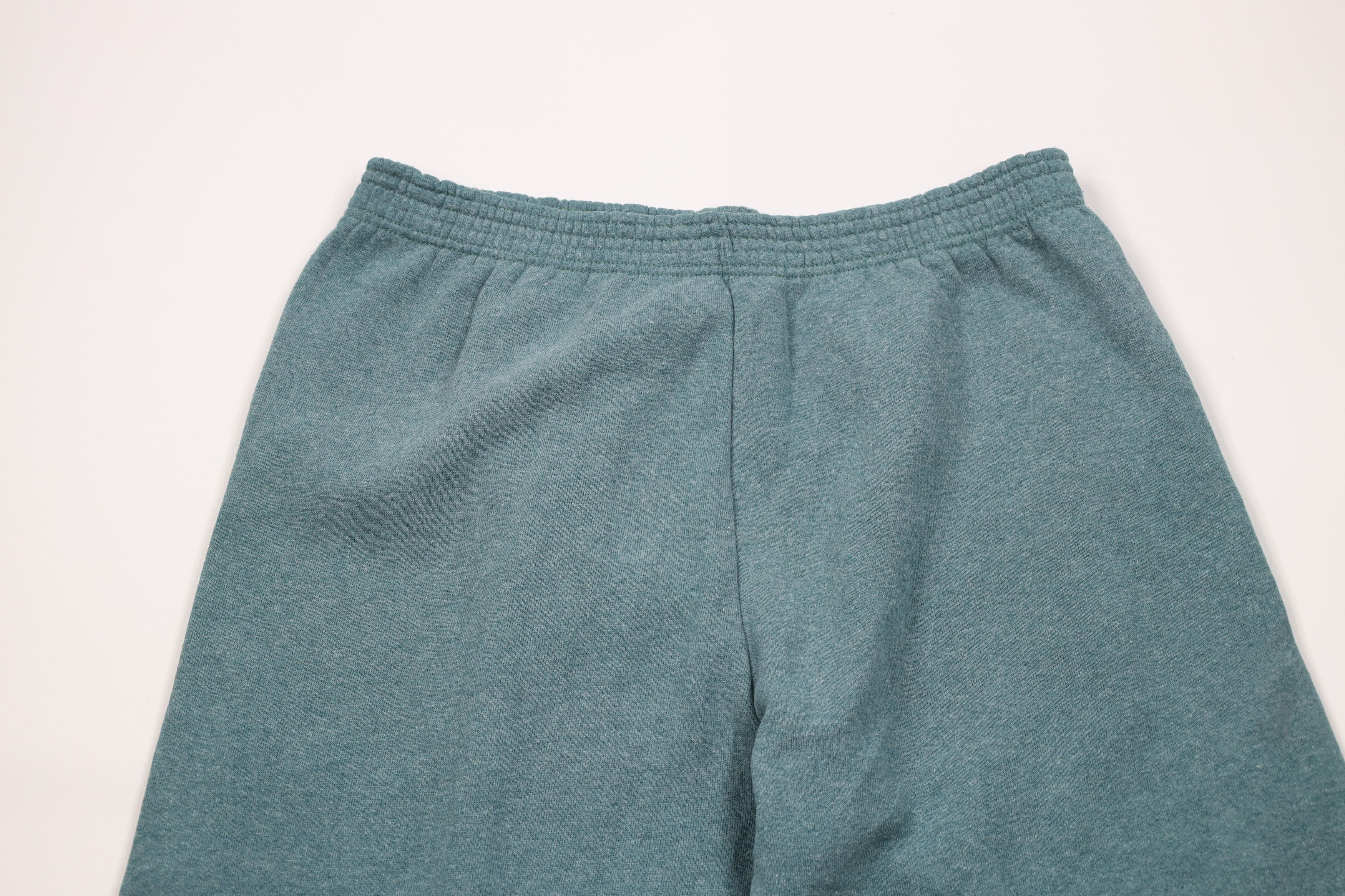 Vintage Vintage 90s Streetwear Tapered Leg Sweatpants Green USA Size 30" / US 8 / IT 44 - 2 Thumbnail