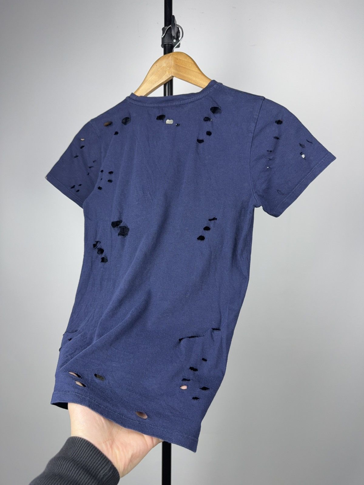 Gucci 00s Gucci Distressed Pocket Tee Archive Ripped Made in Italy Size XS / US 0-2 / IT 36-38 - 16 Thumbnail