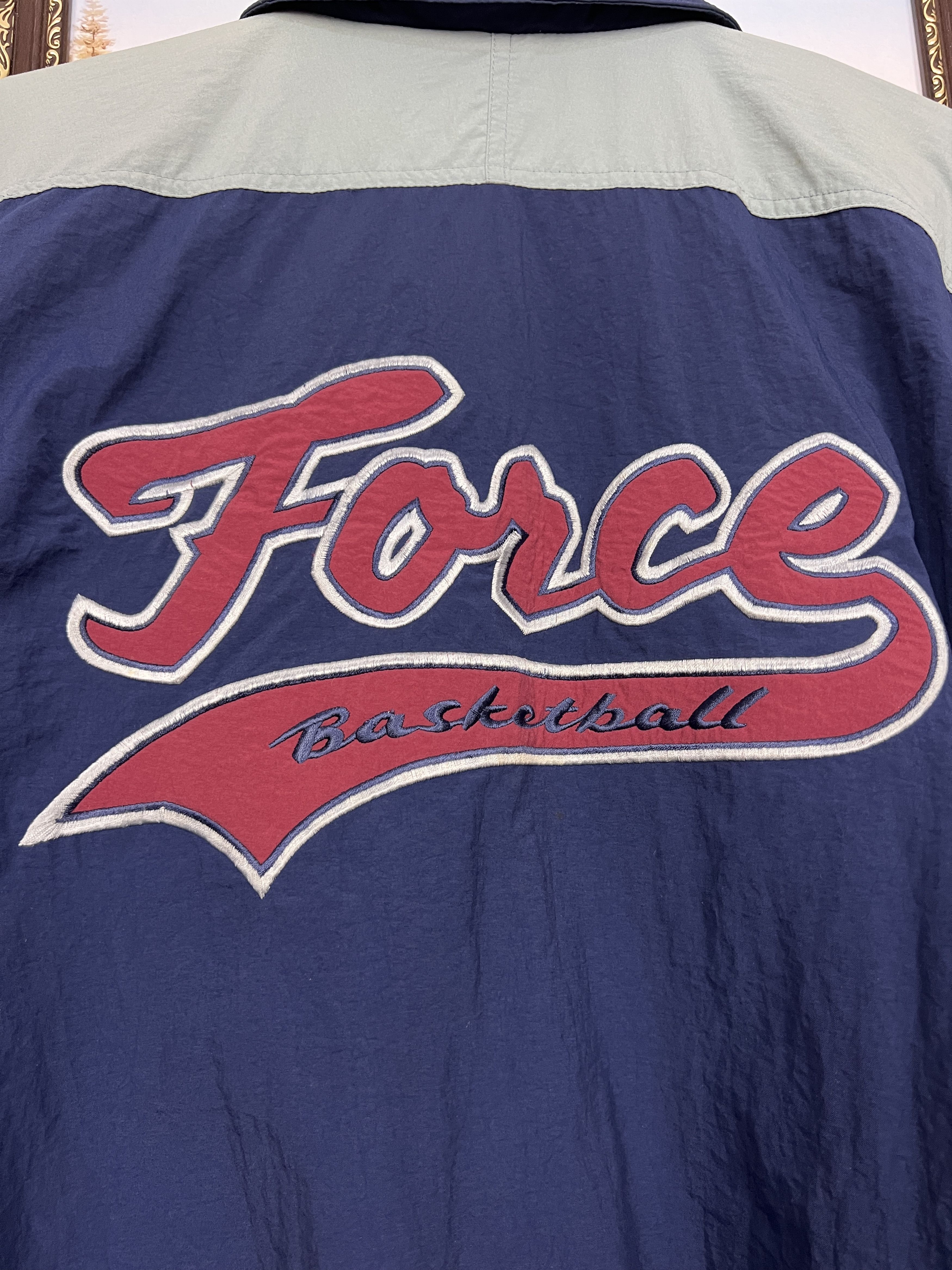 Nike Vintage 90's Nike Force Basketball Jacket Mens Size US M / EU 48-50 / 2 - 2 Thumbnail