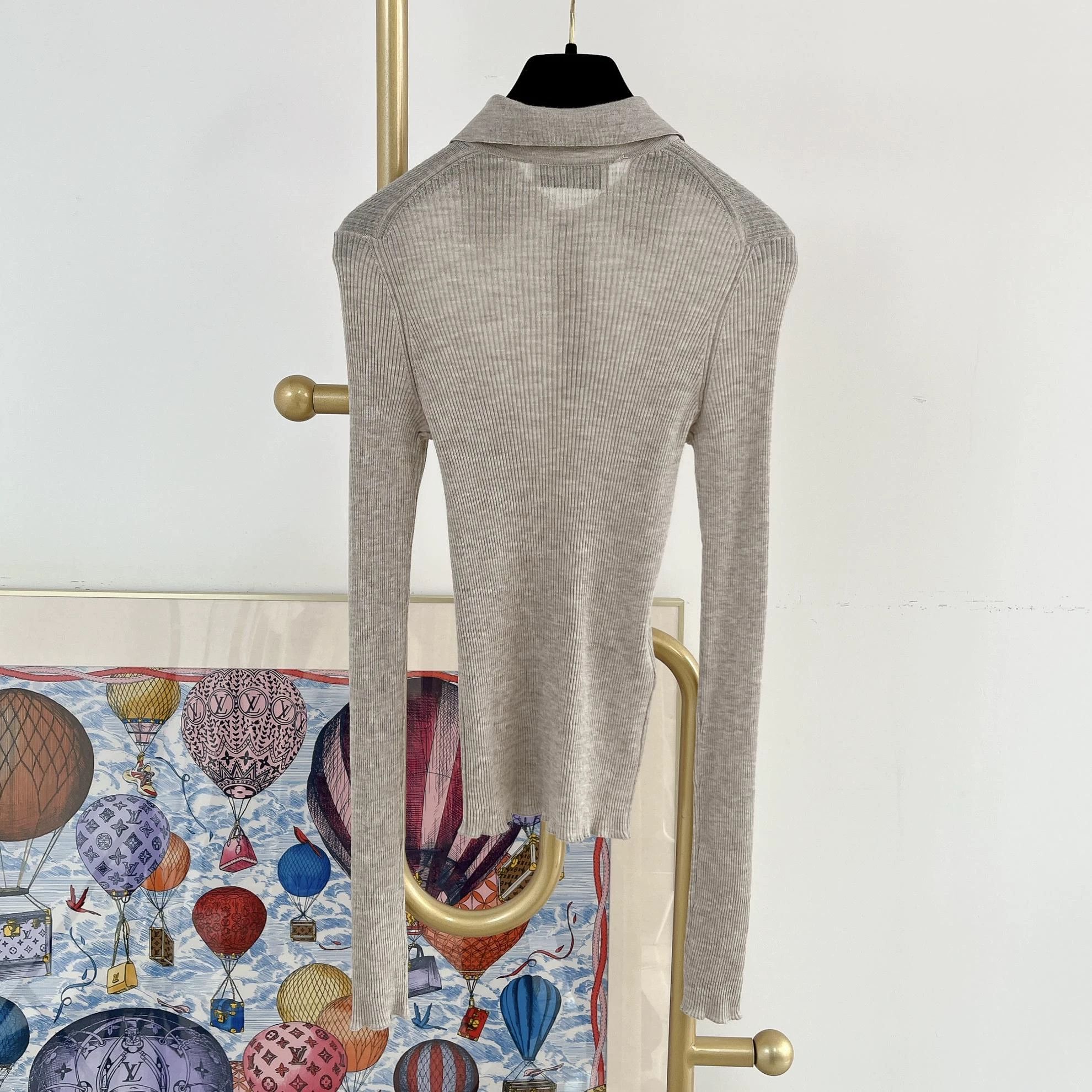 Miu Miu MIUMIU knit Polo neck top 1693 Size XS / US 0-2 / IT 36-38 - 2 Thumbnail