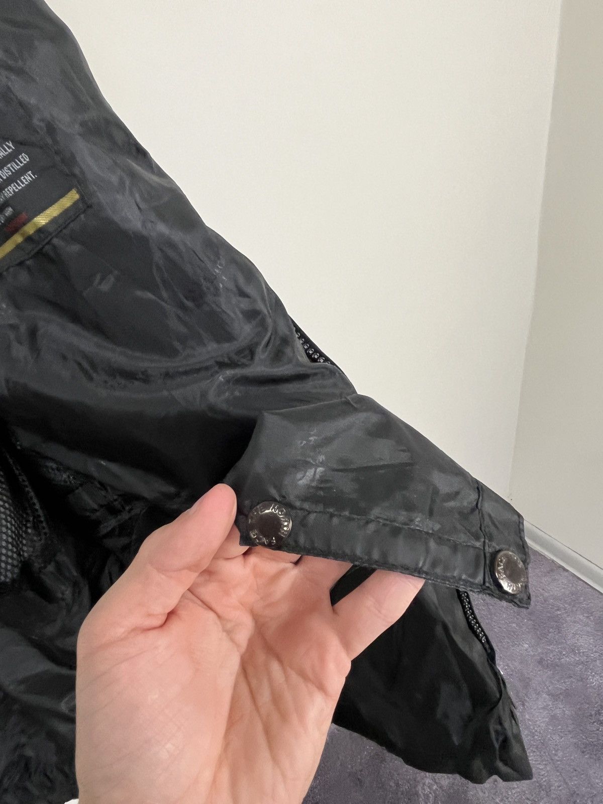 The North Face Vintage The North Face Summit Series Gore-Tex Hooded Jacket Size US S / EU 44-46 / 1 - 24 Thumbnail