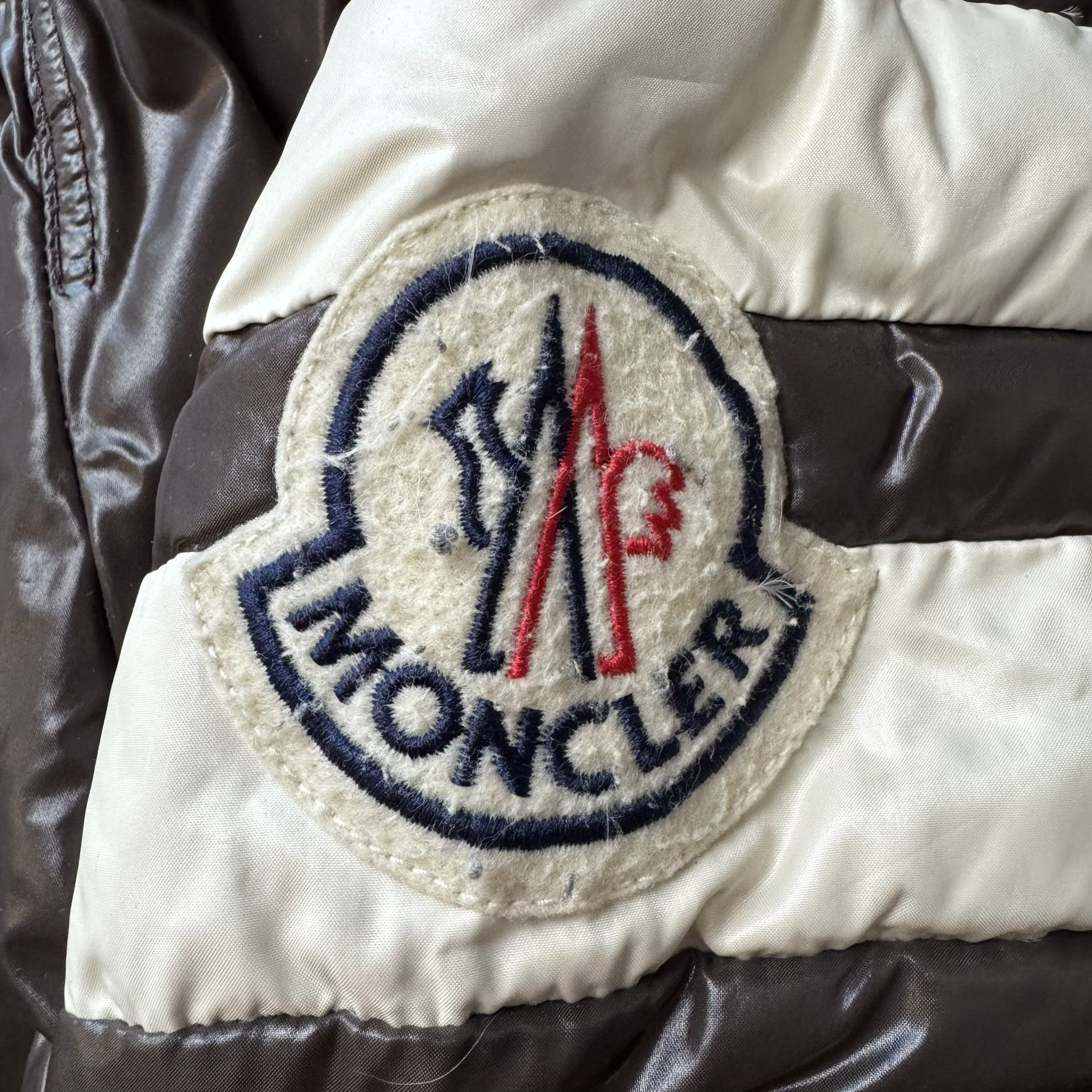 Moncler Brown puffer jacket Moncler vintage with big logo Size US M / EU 48-50 / 2 - 5 Thumbnail
