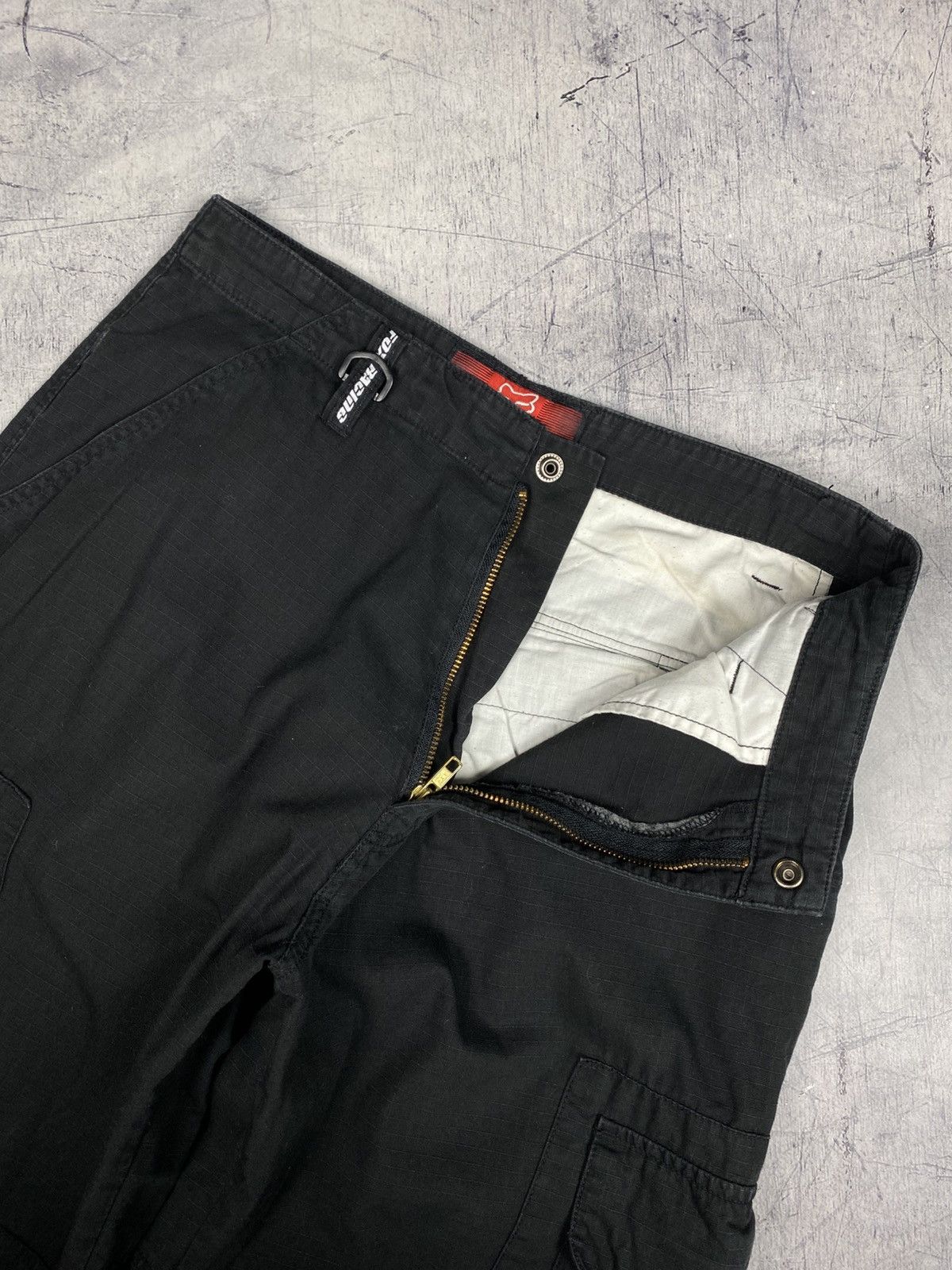 Fox Racing Fox Racing Black Cargo Pants Size 30 Y2K Made In Hong Kong Size US 30 / EU 46 - 15 Thumbnail