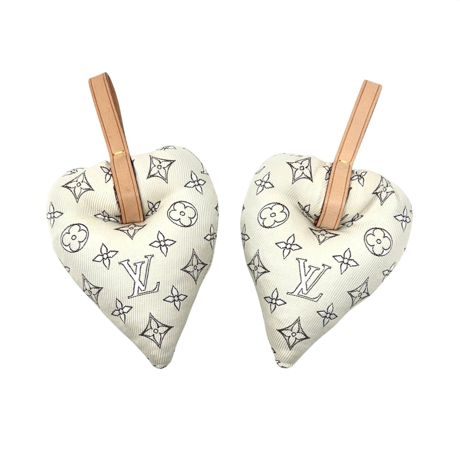 Louis Vuitton Louis Vuitton Monogram Shoe Trees Size ONE SIZE - 1 Thumbnail