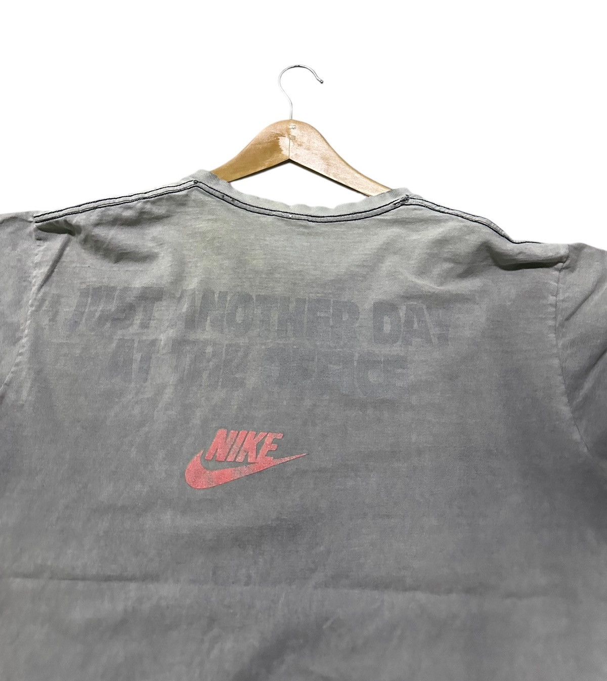 Nike Faded Vintage 1990s Nike Air Jordan “sportman of the year” Size US L / EU 52-54 / 3 - 5 Thumbnail