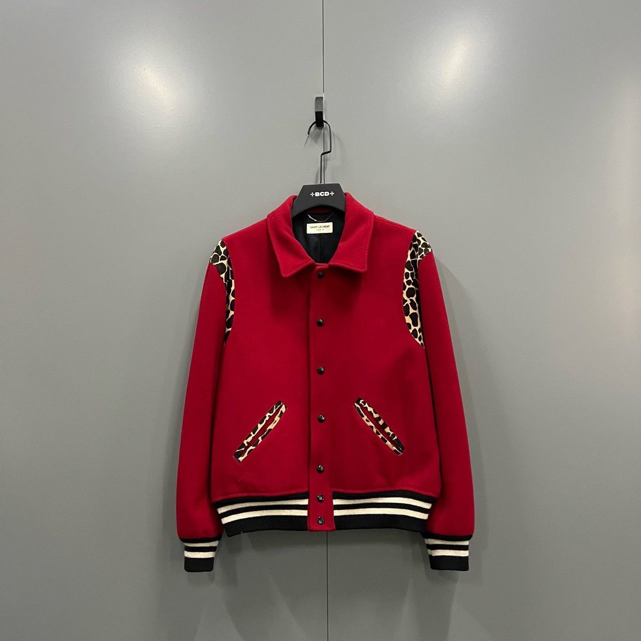 Saint Laurent Paris red leopard print baseball jacket Size US L / EU 52-54 / 3 - 1 Thumbnail