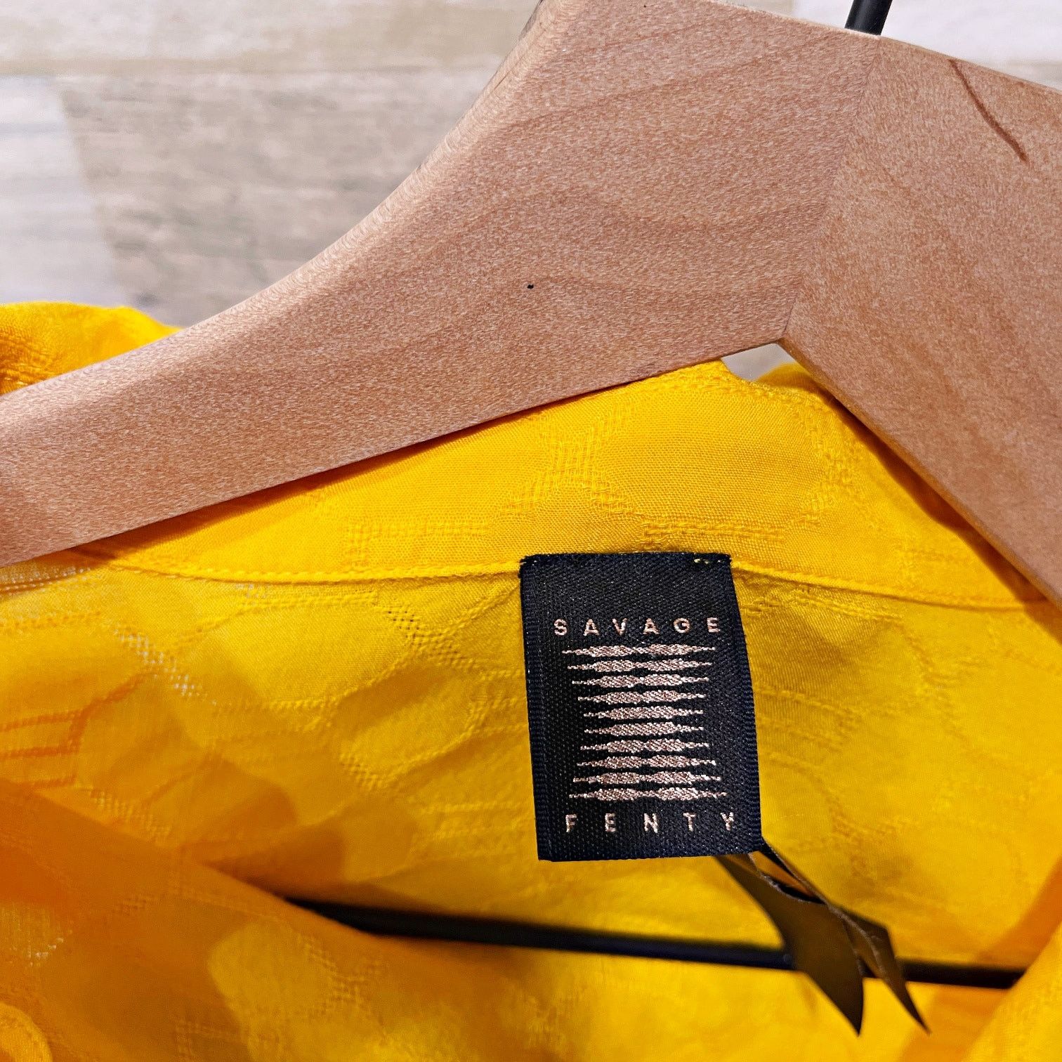 Fenty Savage x Fenty Embroidered Sleep Shirt Yellow Sleepwear S Size ONE SIZE - 5 Thumbnail