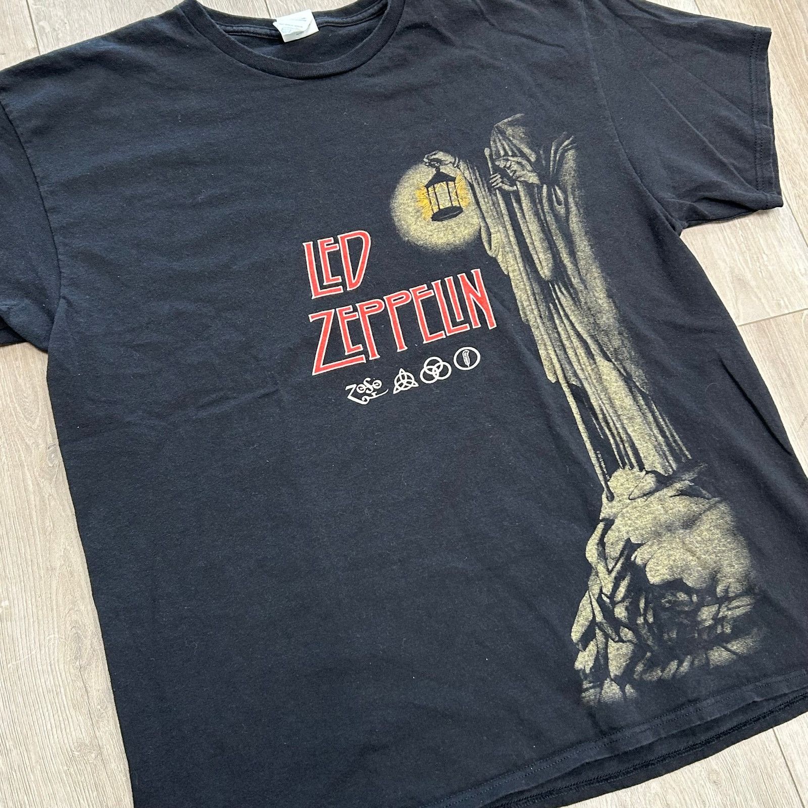 Vintage Led Zeppelin The Hermit Album Cover Band Tee T Shirt size XL Size US XL / EU 56 / 4 - 2 Thumbnail
