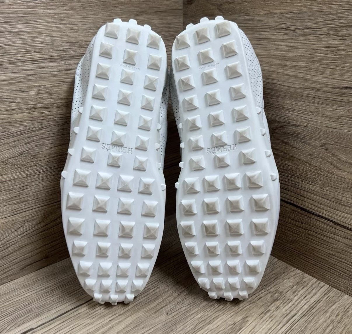 Hermes Hermès In White Leather Trainer Sneakers J41 Size US 4.5 / IT 34.5 - 4 Thumbnail
