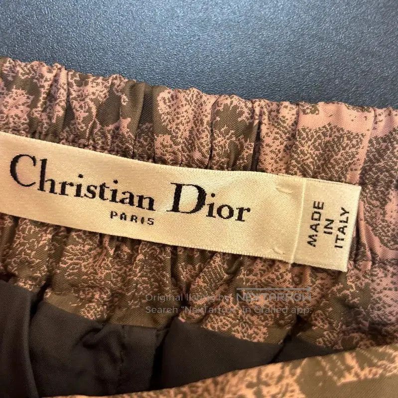 Dior Dior Gray Women's Shorts . Size 23" - 4 Thumbnail