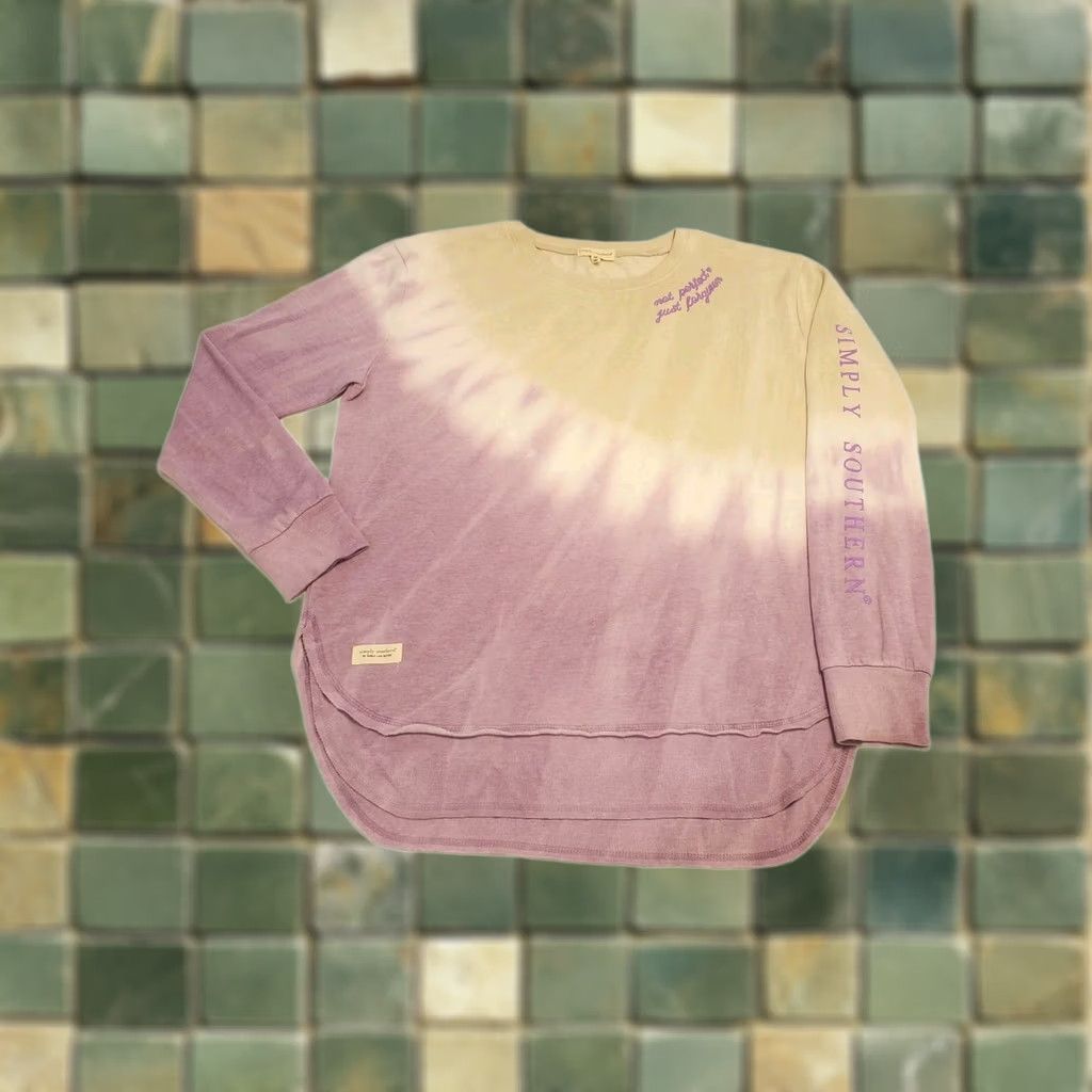 Logo 7 Simply Southern Classic Logo Sweatshirt Medium White Purple Crew Long Sleeve Size M / US 6-8 / IT 42-44 - 1 Thumbnail