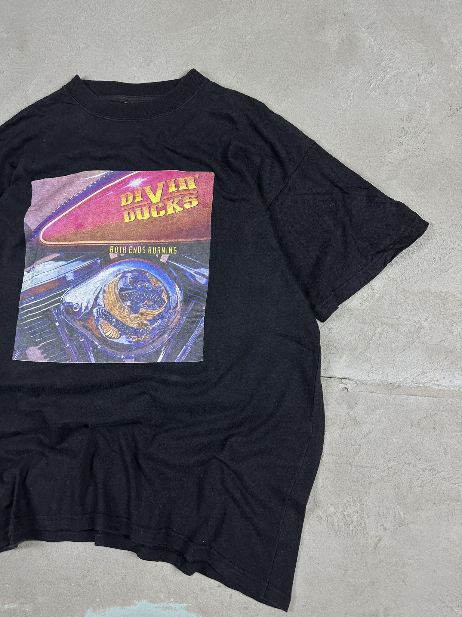 Band Tees × Vintage Vintage Y2k Divin Ducks Rock Band Promo T-shirt Size US XL / EU 56 / 4 - 4 Thumbnail