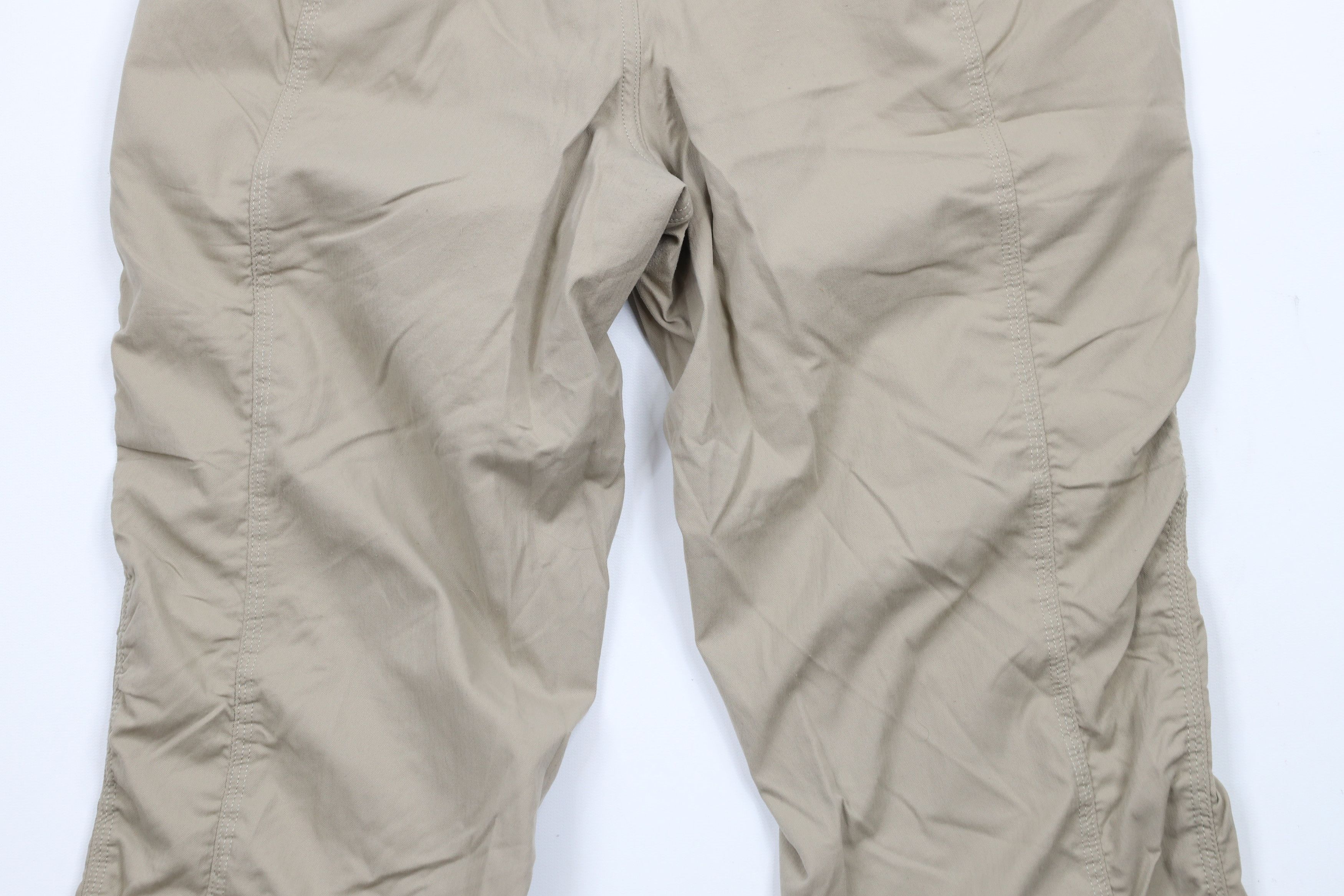 The North Face × Vintage The North Face Spell Out Cuffed Capris Joggers Pants Beige Size 27" / US 4 / IT 40 - 9 Thumbnail