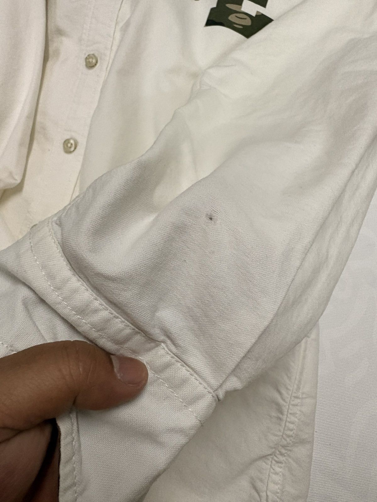 Aape BAPE Camo Logo Oxford Button-Up Shirt (White) Size US L / EU 52-54 / 3 - 13 Thumbnail