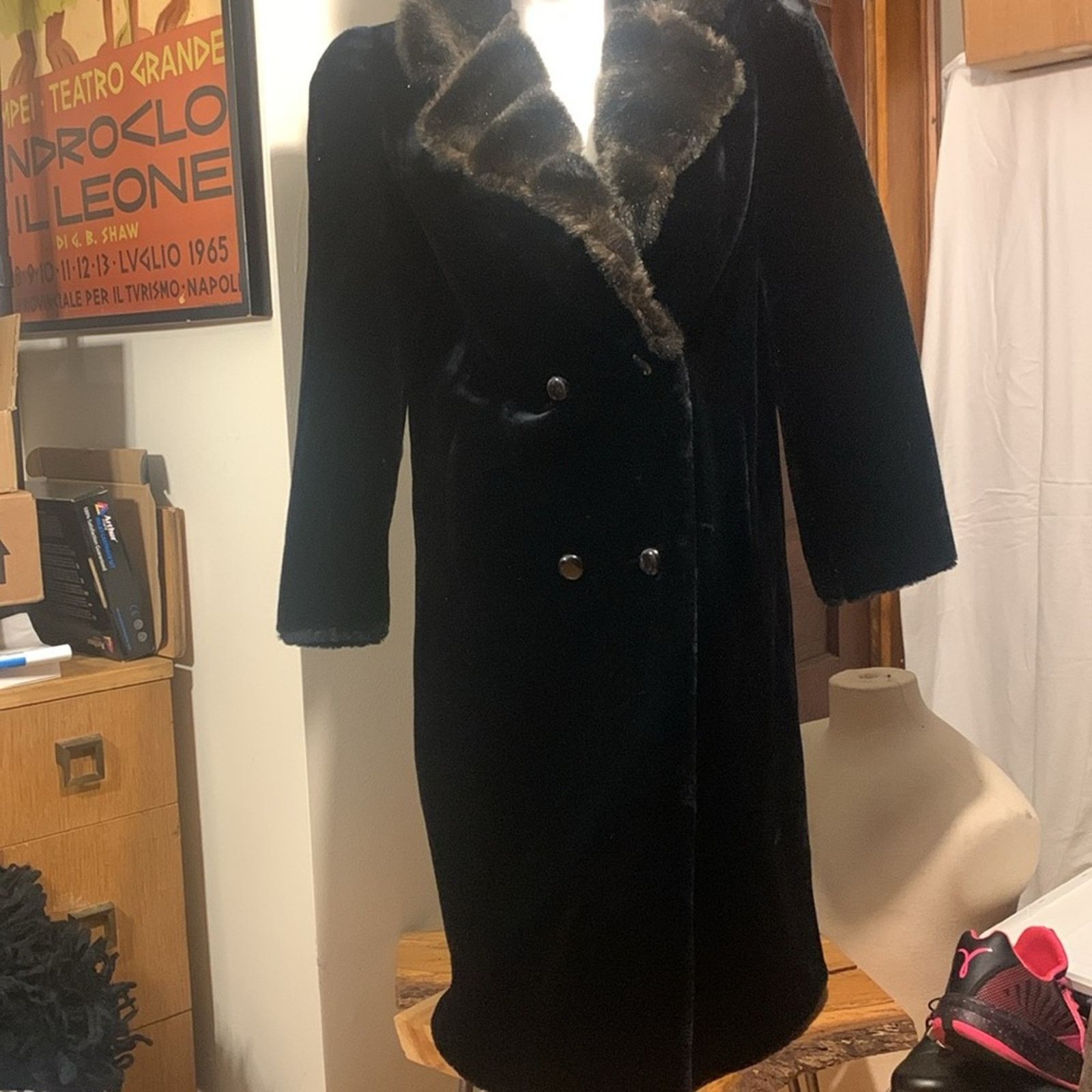 Vintage STYLE VI LTD long luxurious faux fur coat vintage 60’s 70’s Size M / US 6-8 / IT 42-44 - 5 Thumbnail