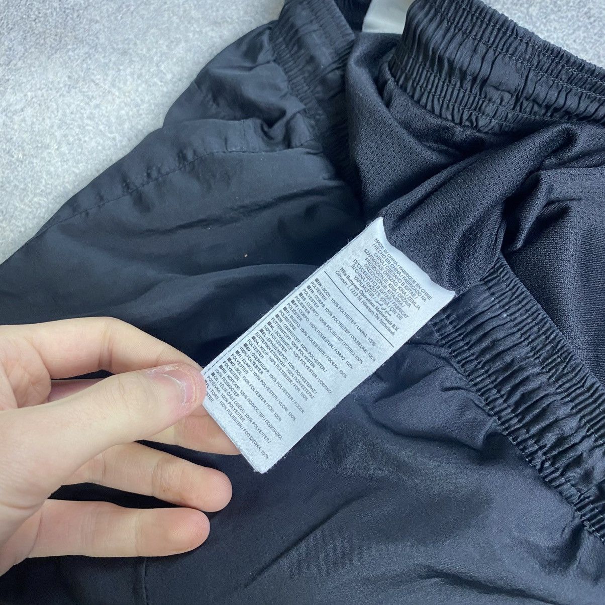 Nike Vintage Nike Track Pants Y2K Size US 32 / EU 48 - 5 Thumbnail